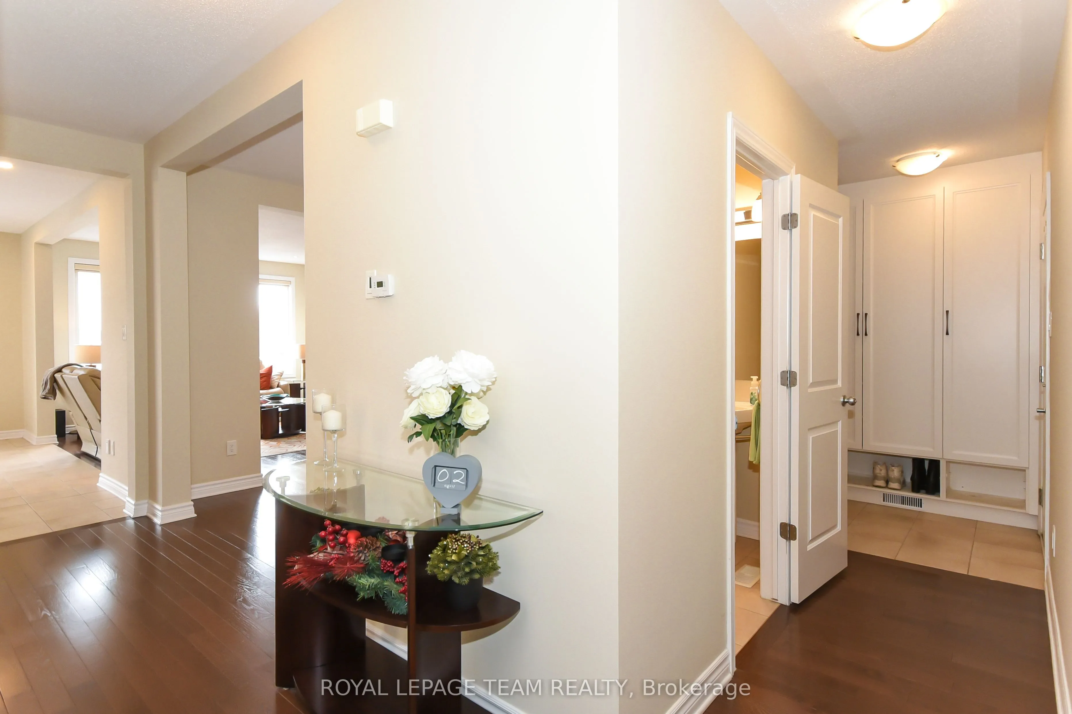 3519 Woodroffe Avenue