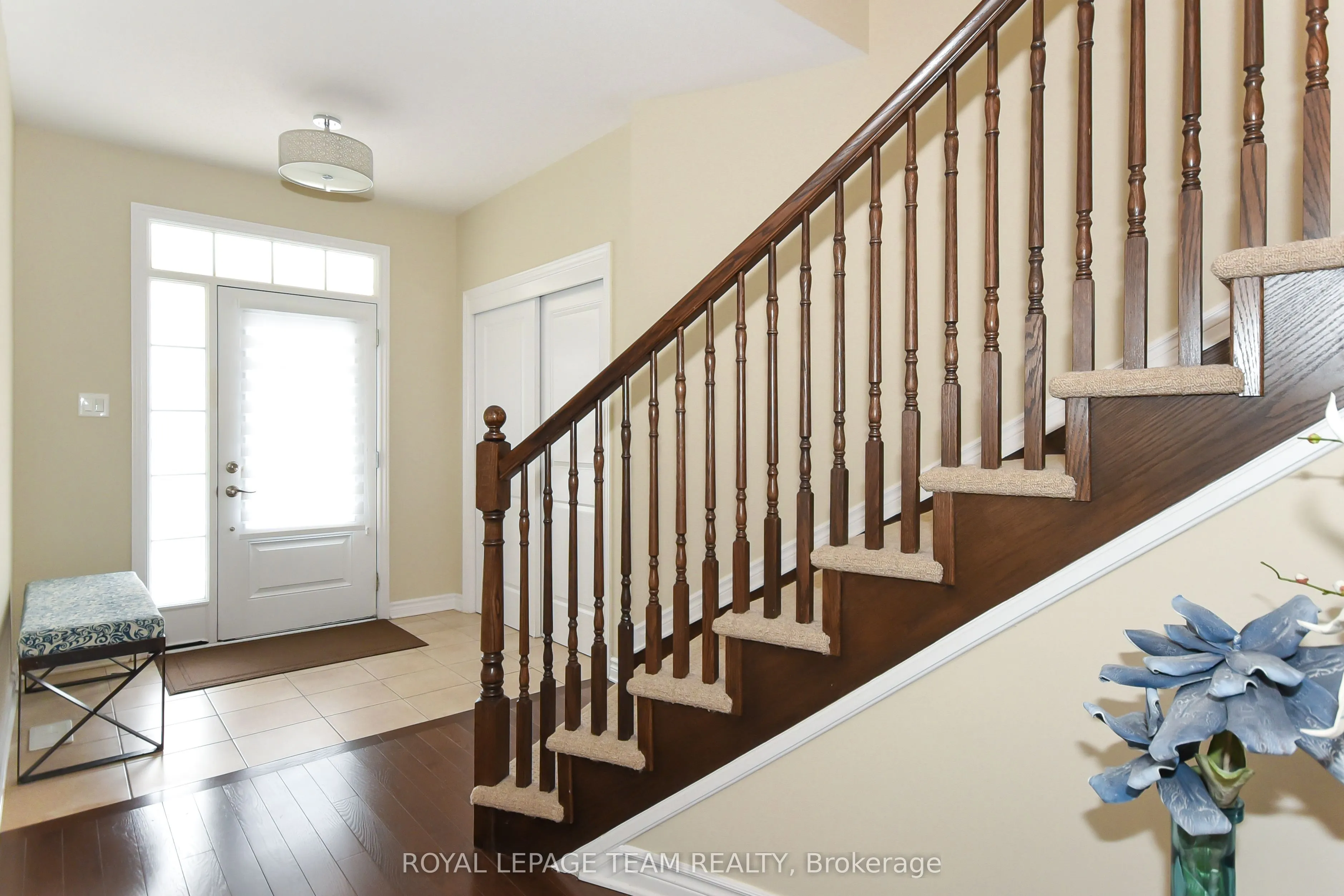 3519 Woodroffe Avenue