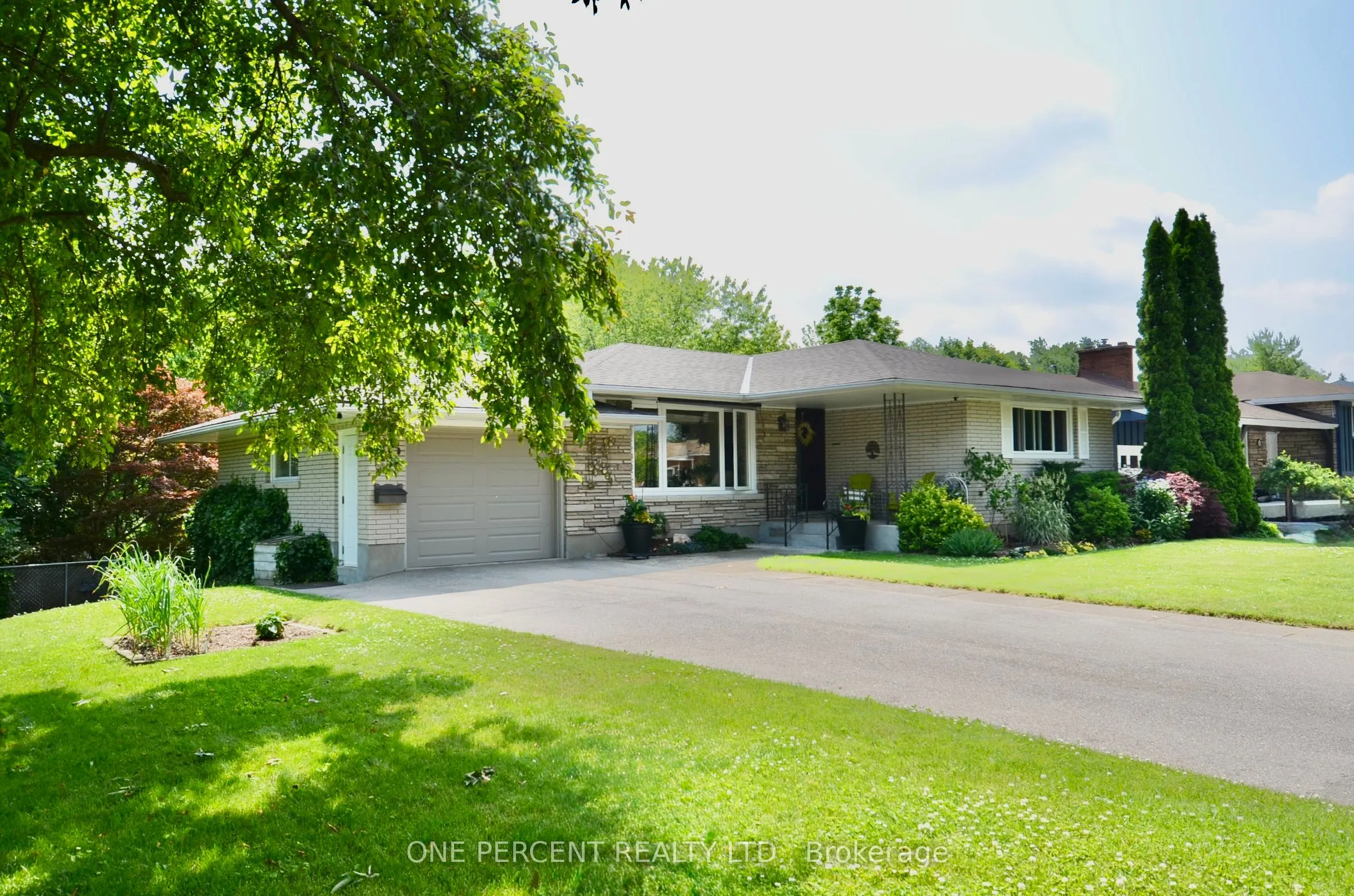 38 Strathcona Drive
