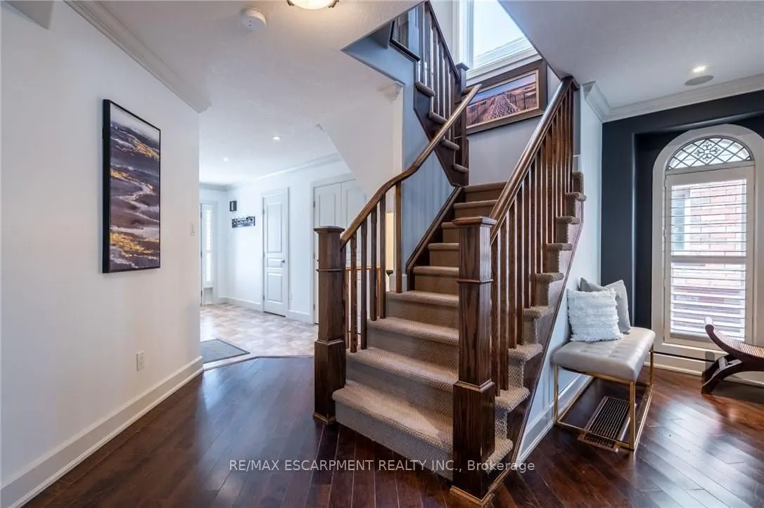 16 Sycamore Crescent