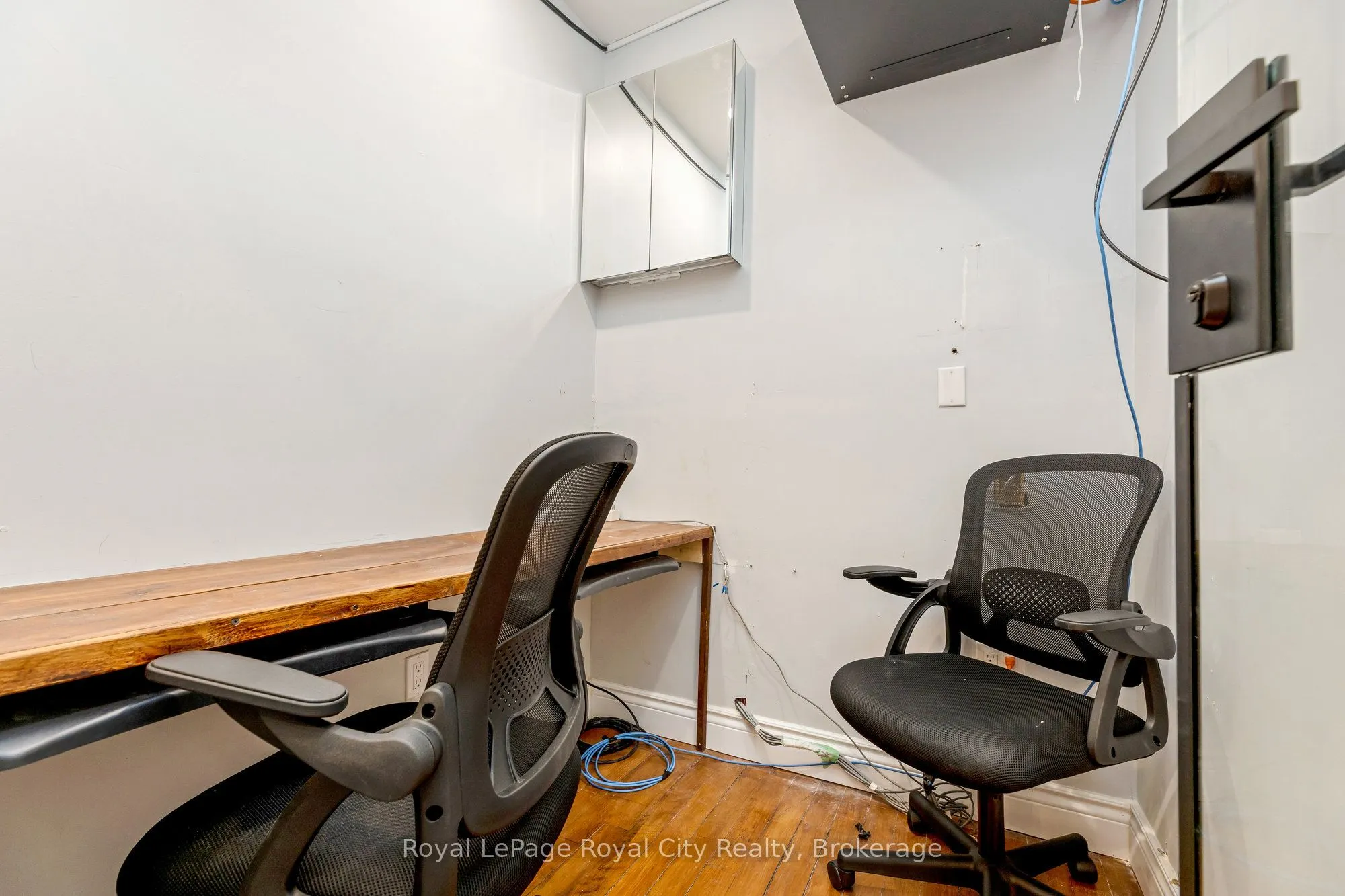 132 Main Street S, #Unit B