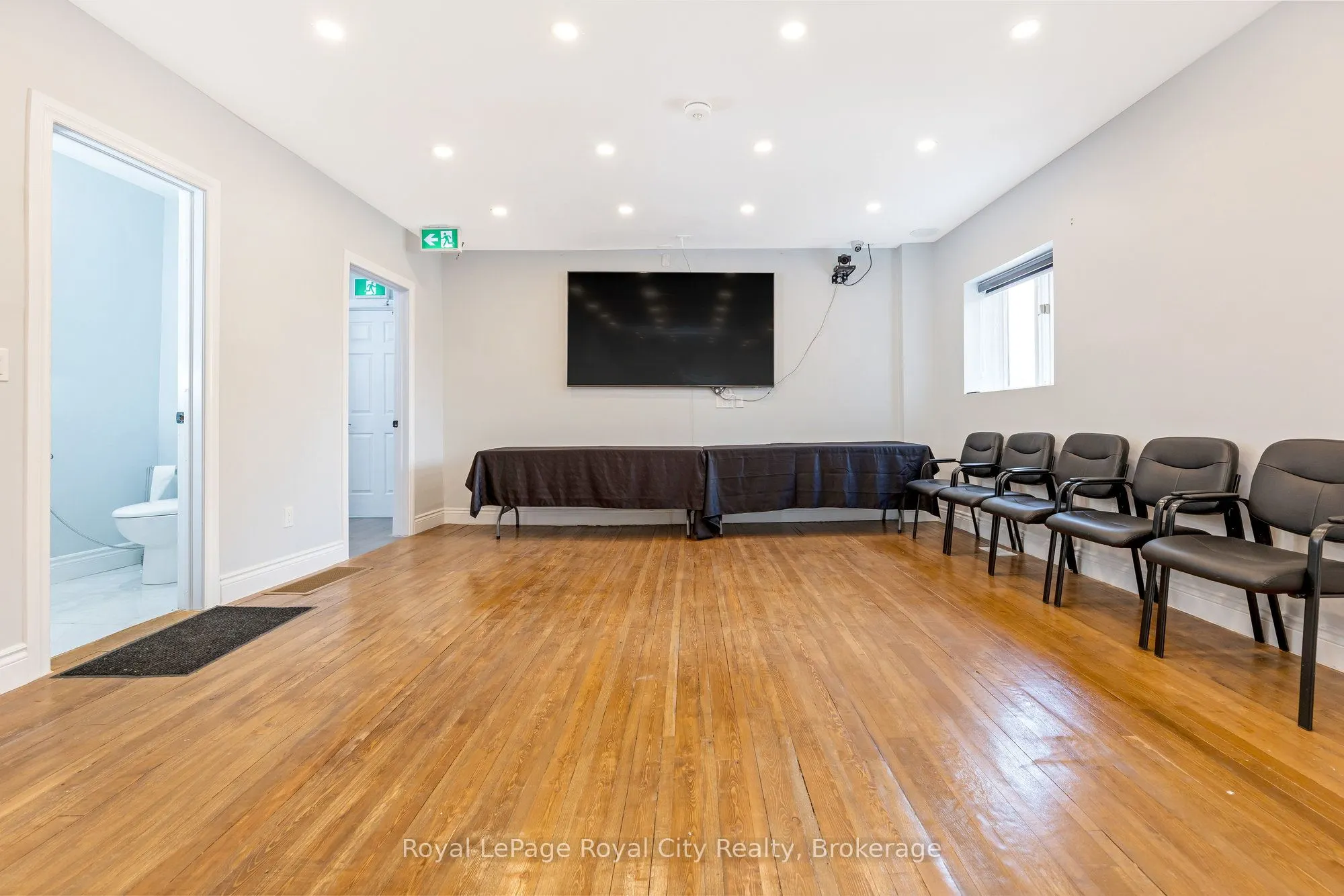 132 Main Street S, #Unit B
