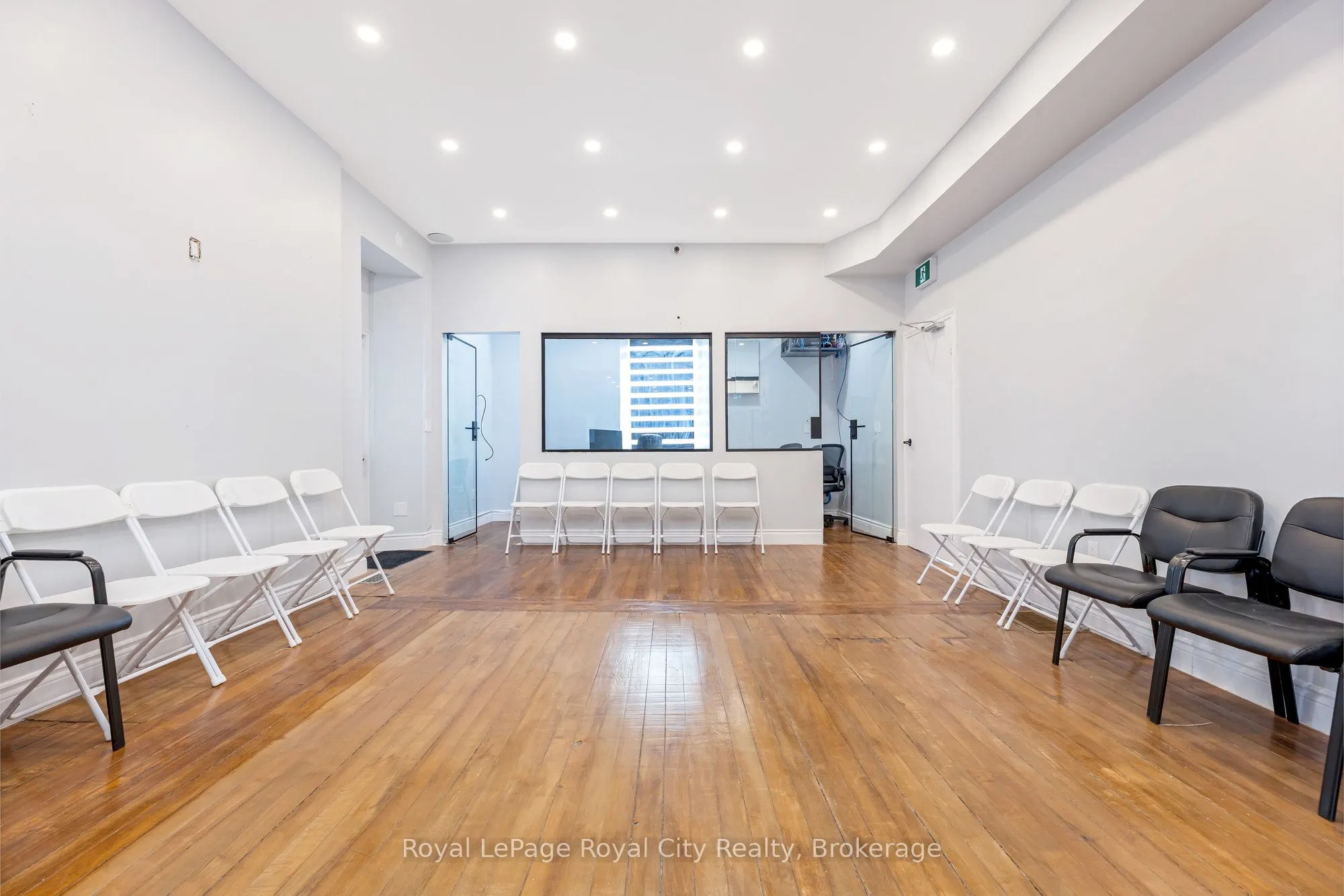 132 Main Street S, #Unit B