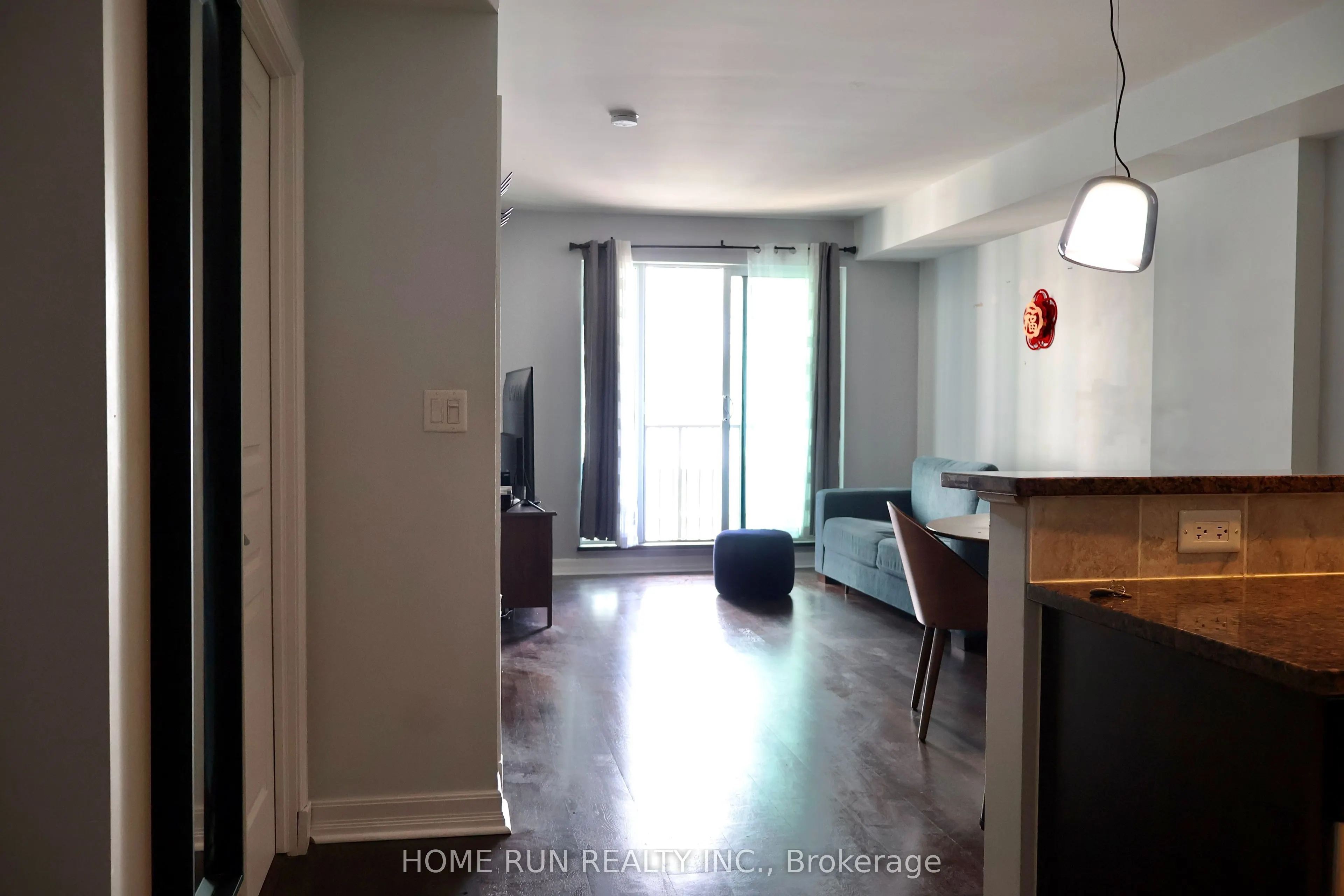 200 Besserer Street, #808