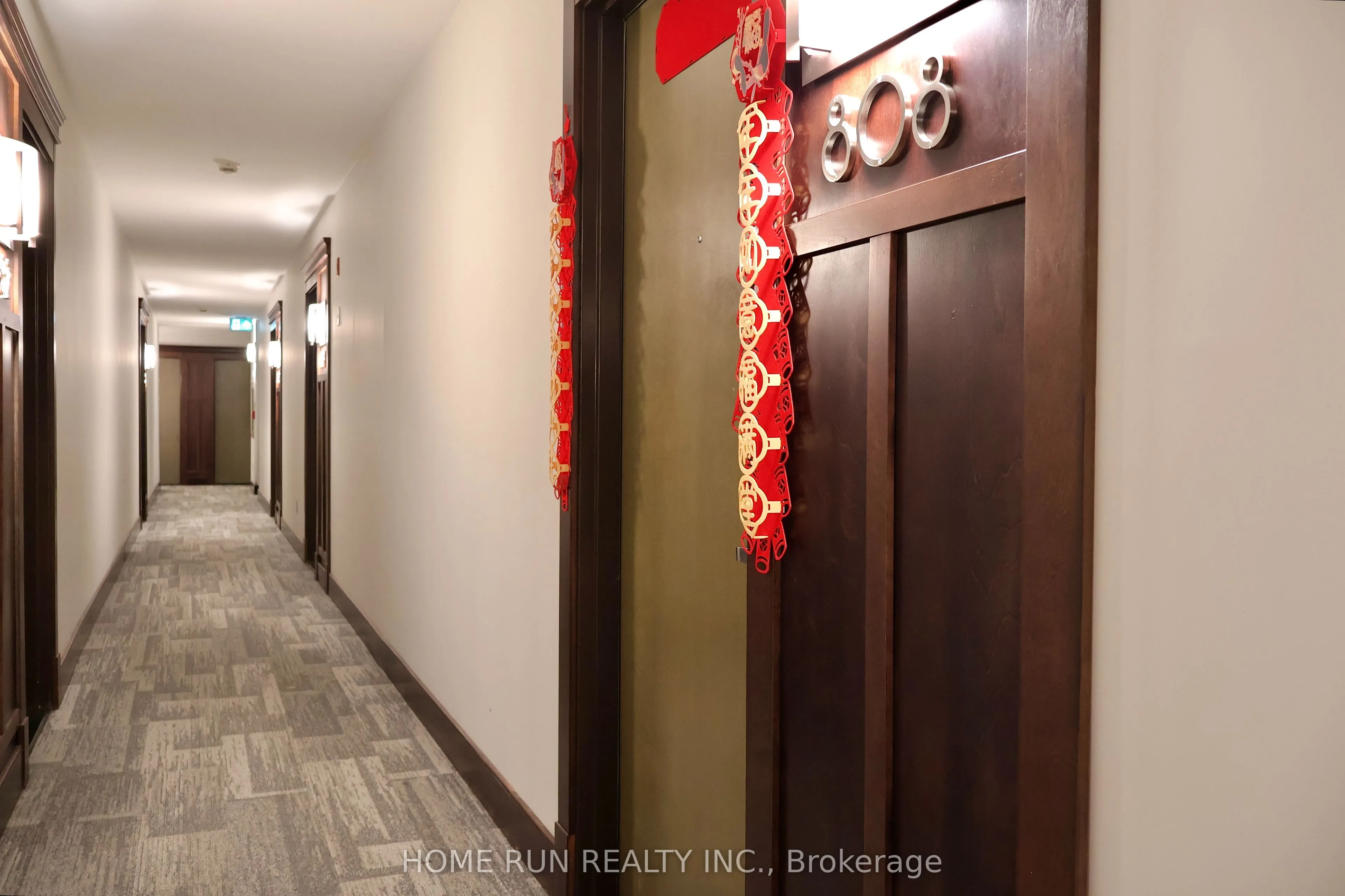 200 Besserer Street, #808