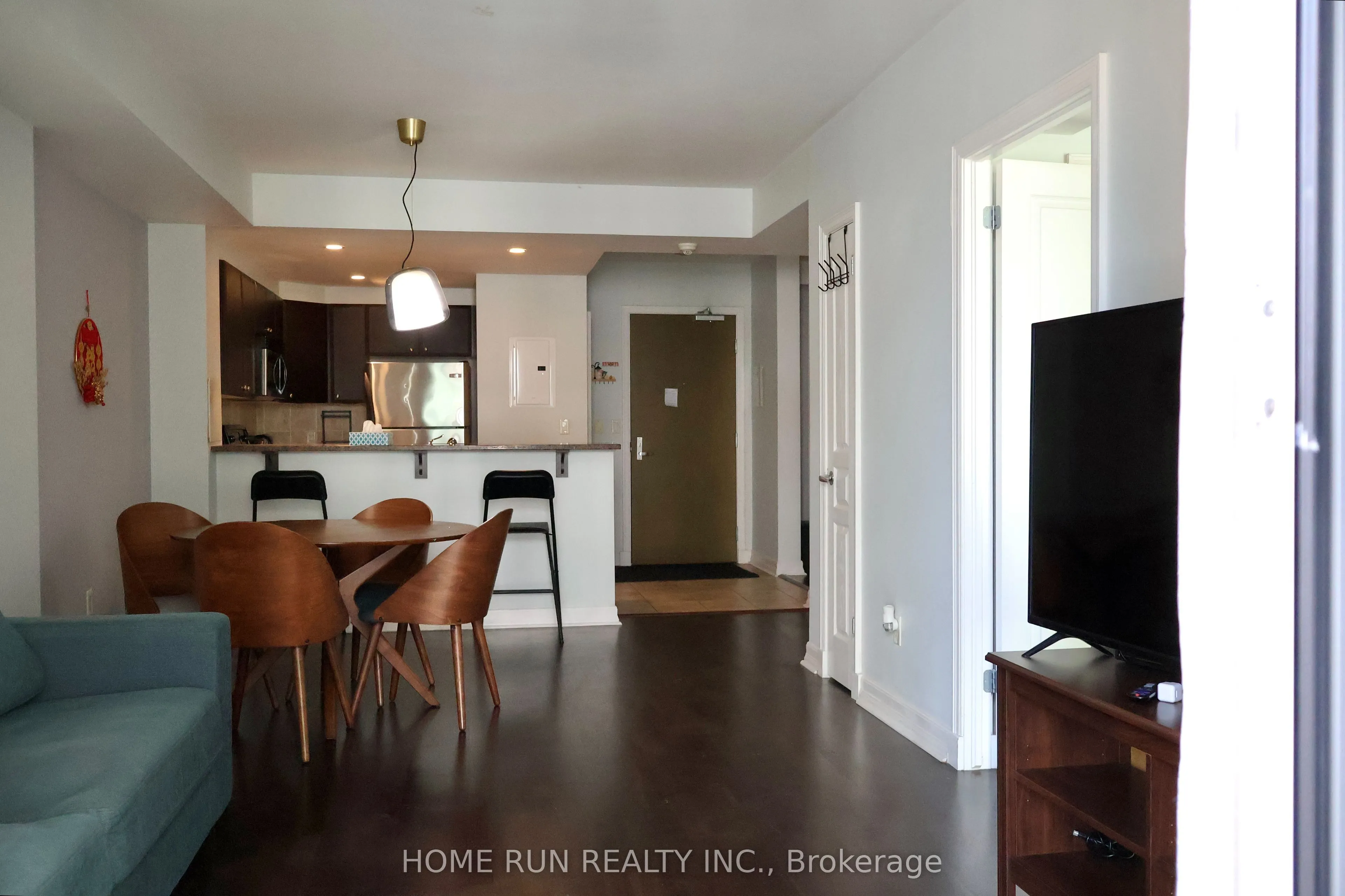 200 Besserer Street, #808