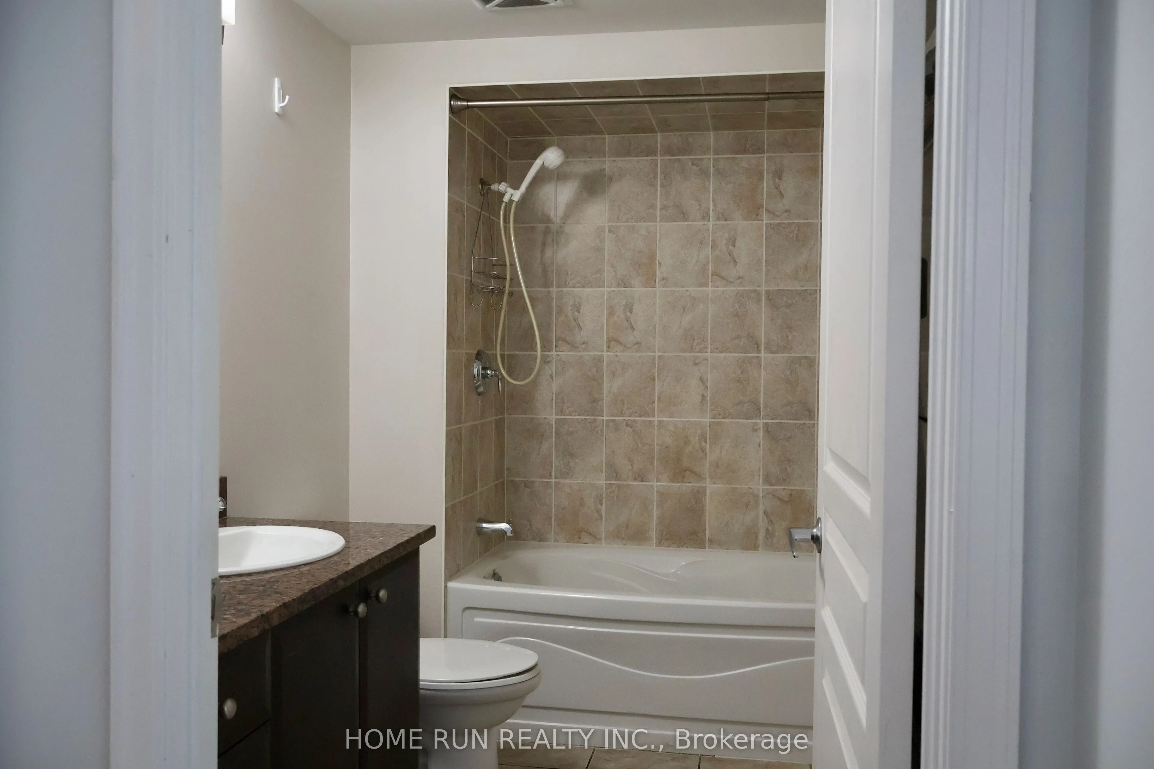 200 Besserer Street, #808