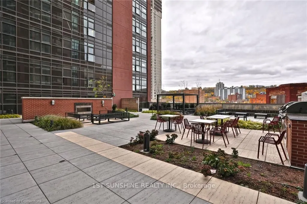 112 King Street E, #1114