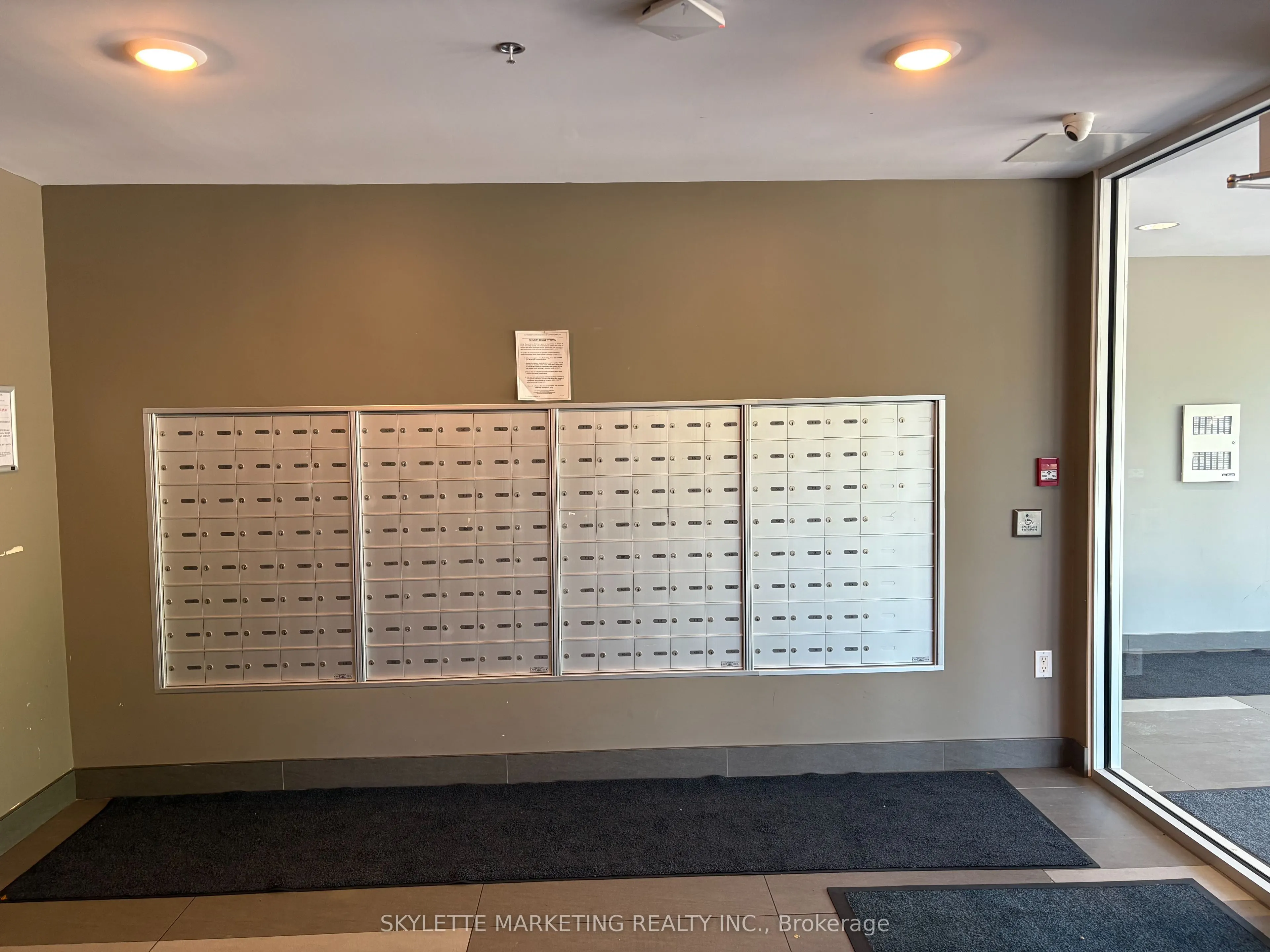 251 Hemlock Street, #601