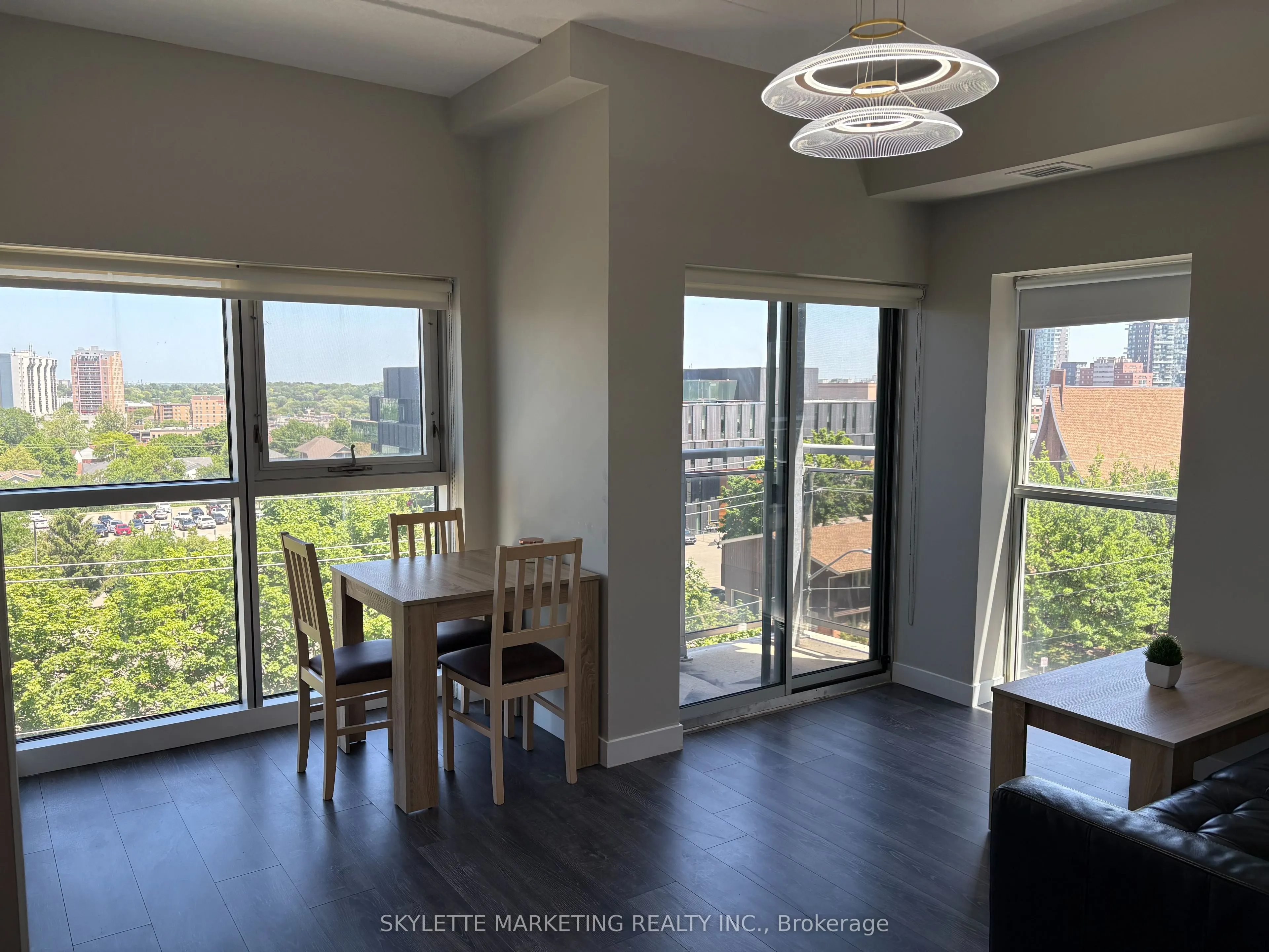 251 Hemlock Street, #601