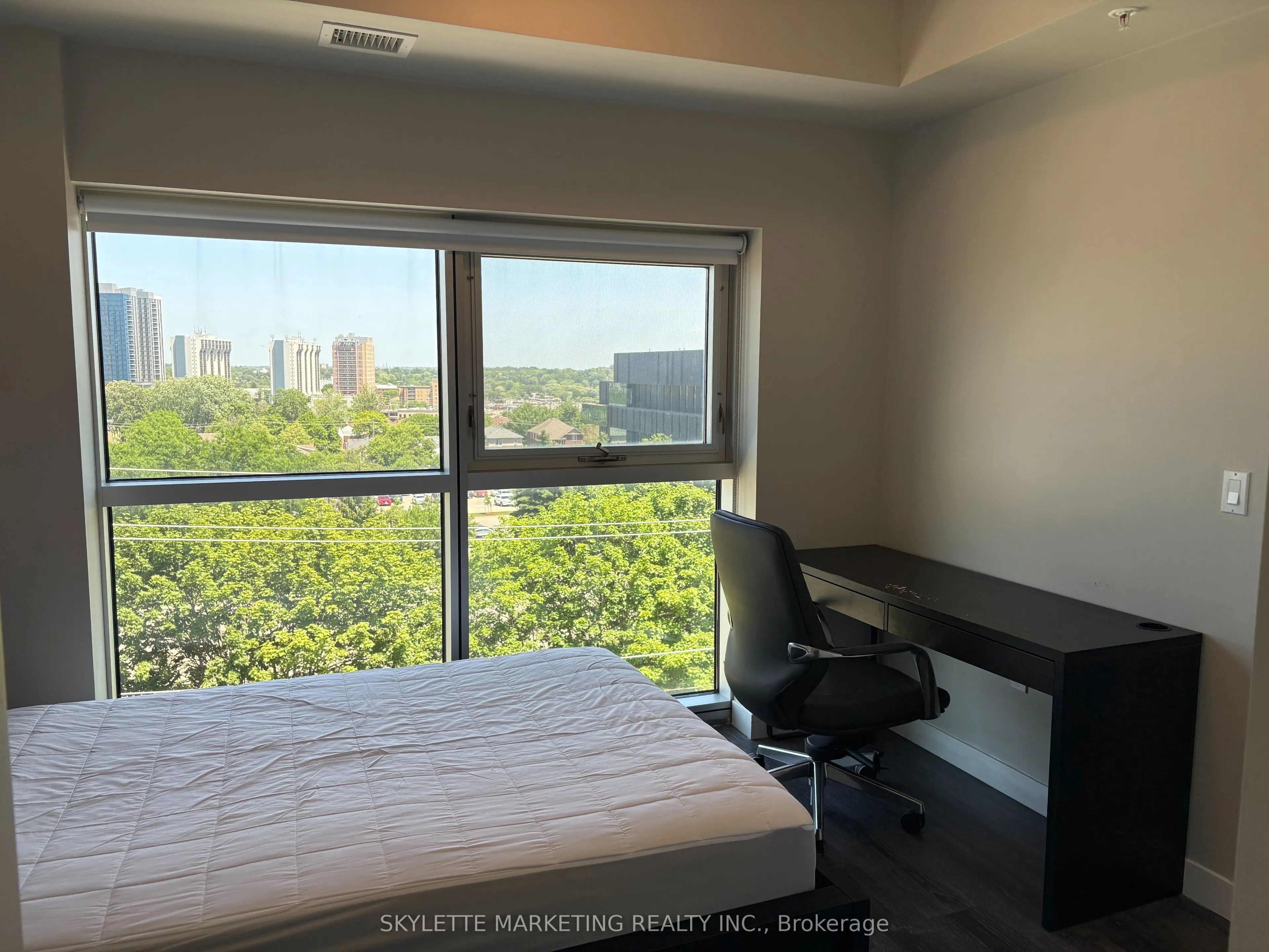 251 Hemlock Street, #601