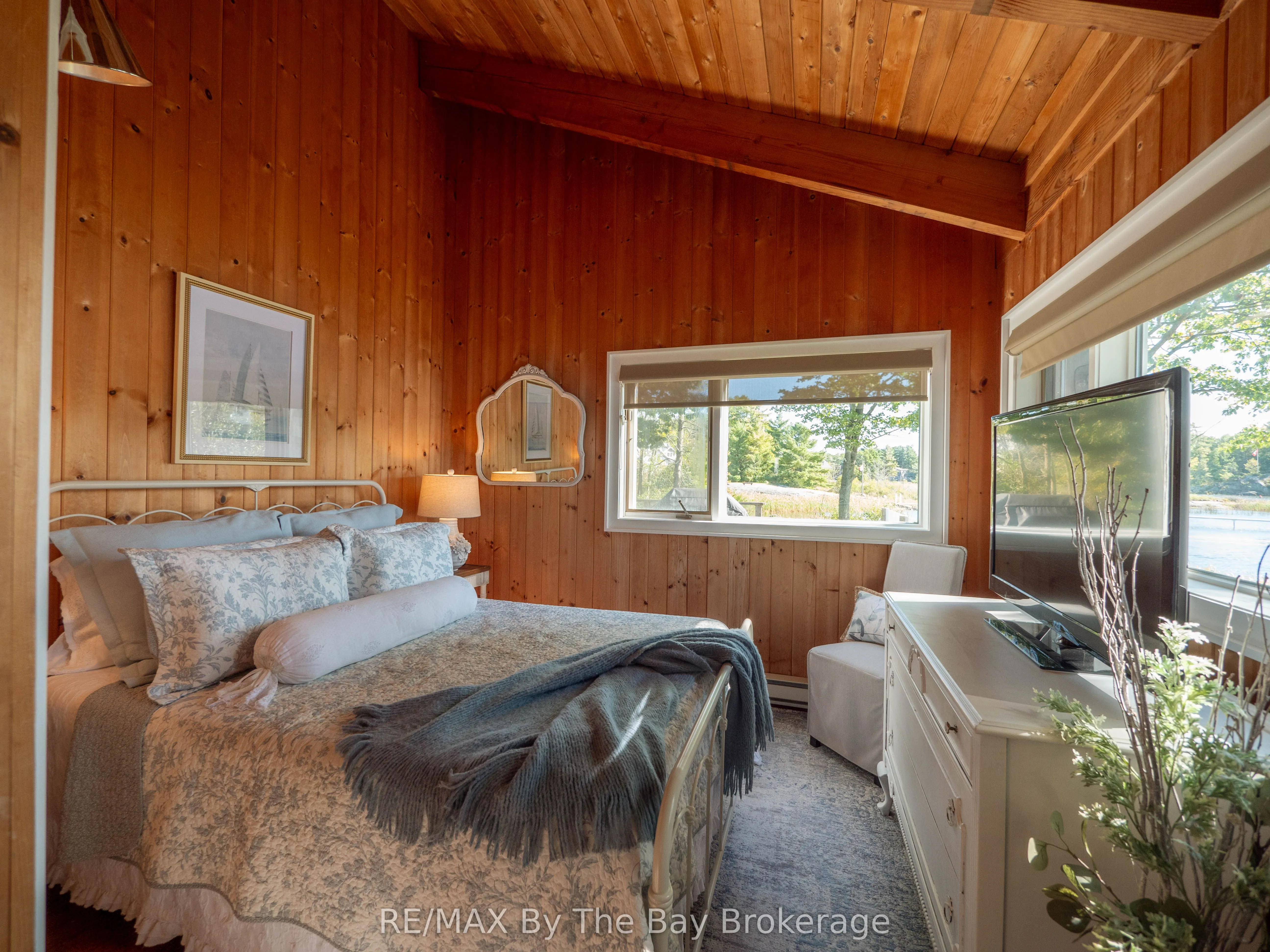 4476 Island 1040/Little Beausoleil Island