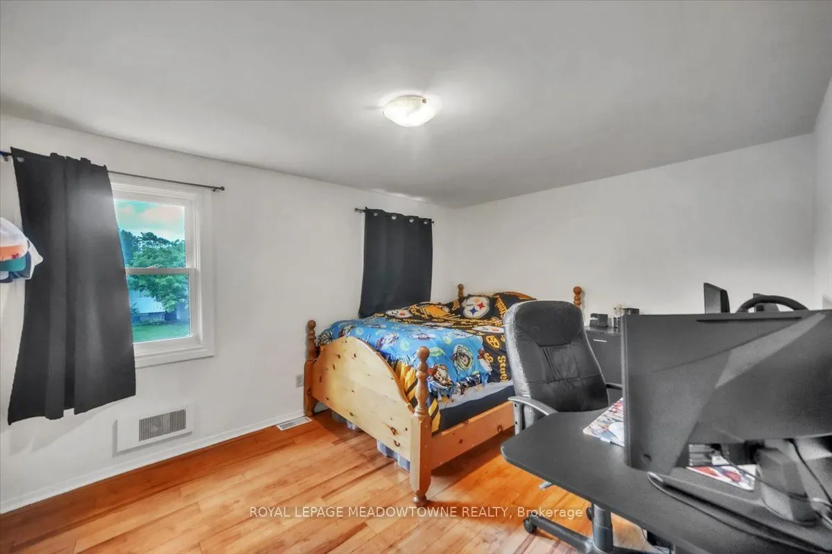 336 Pineview Gardens