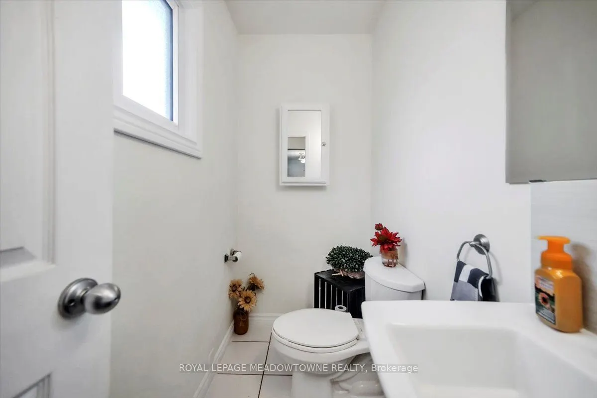 336 Pineview Gardens