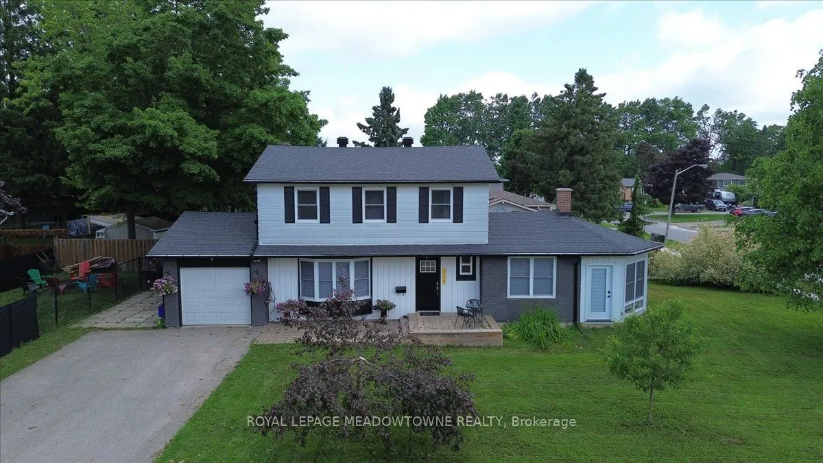 336 Pineview Gardens