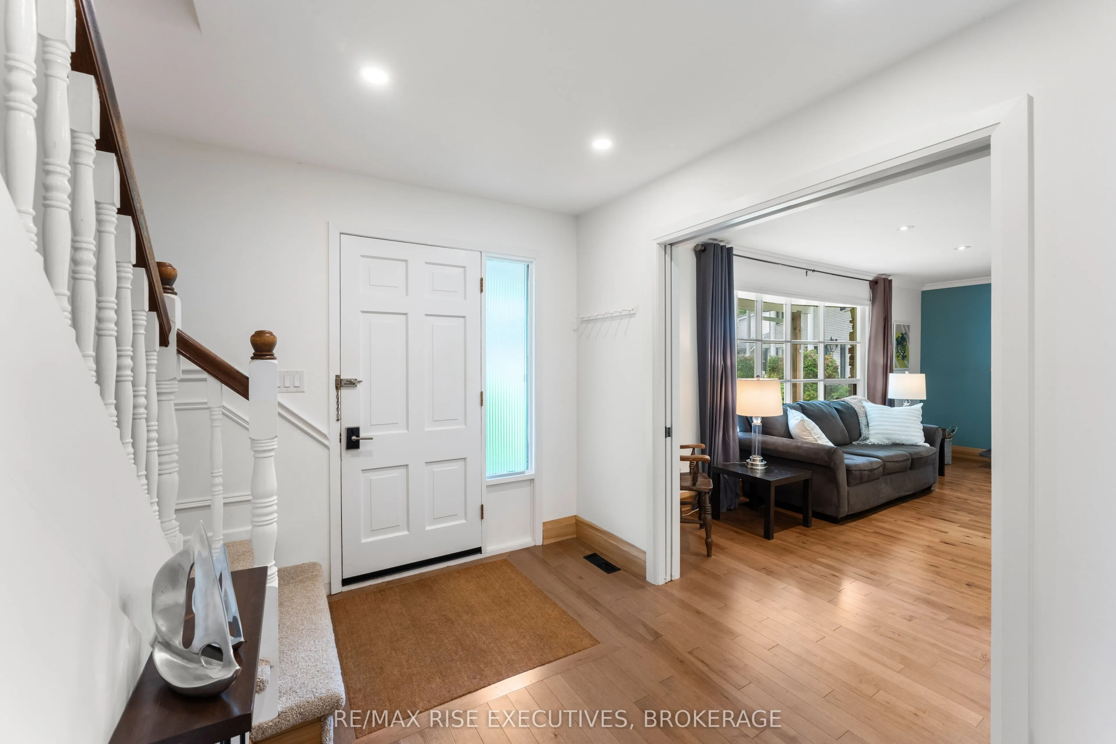 115 Fairway Hill Crescent