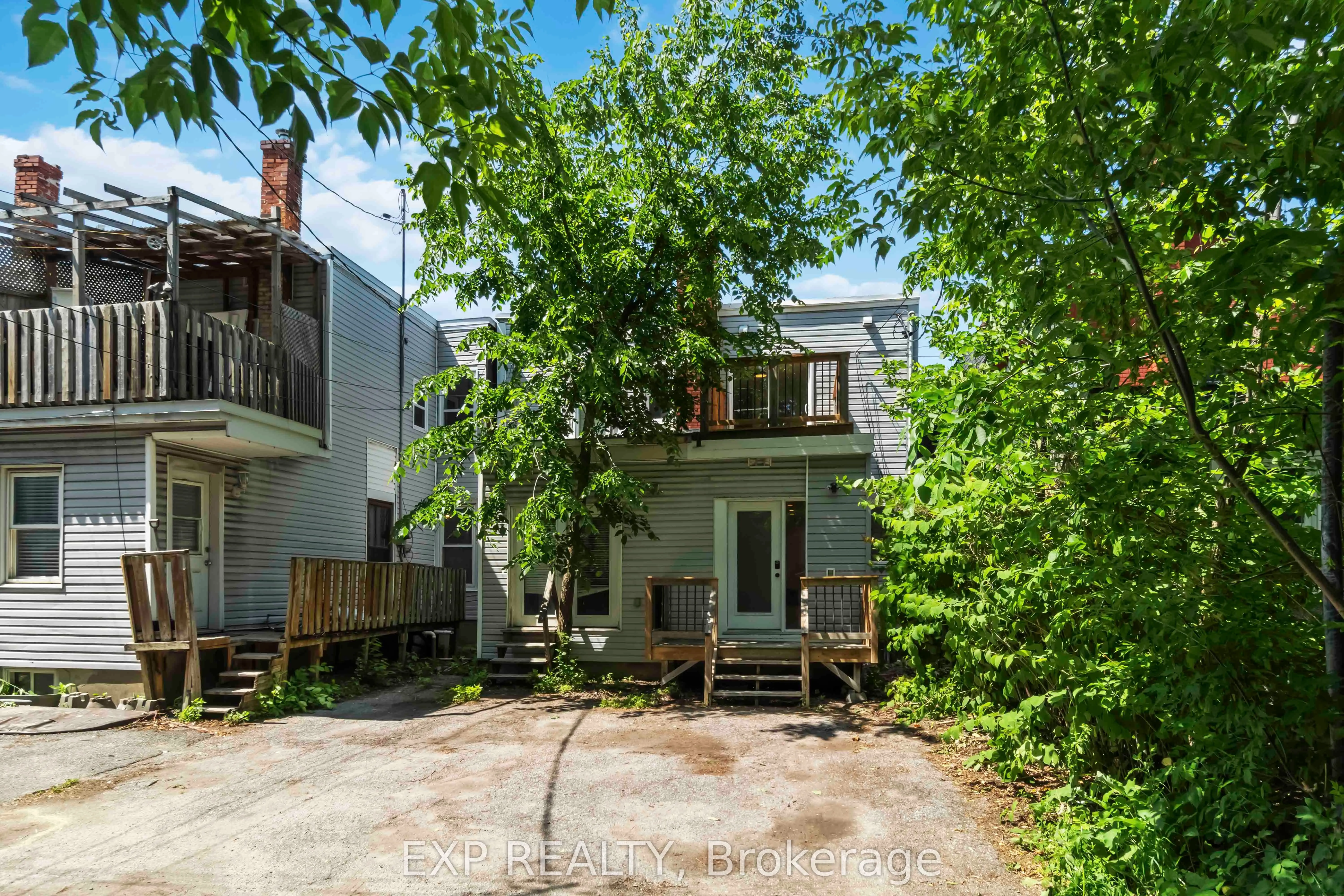 8 Orangeville Street