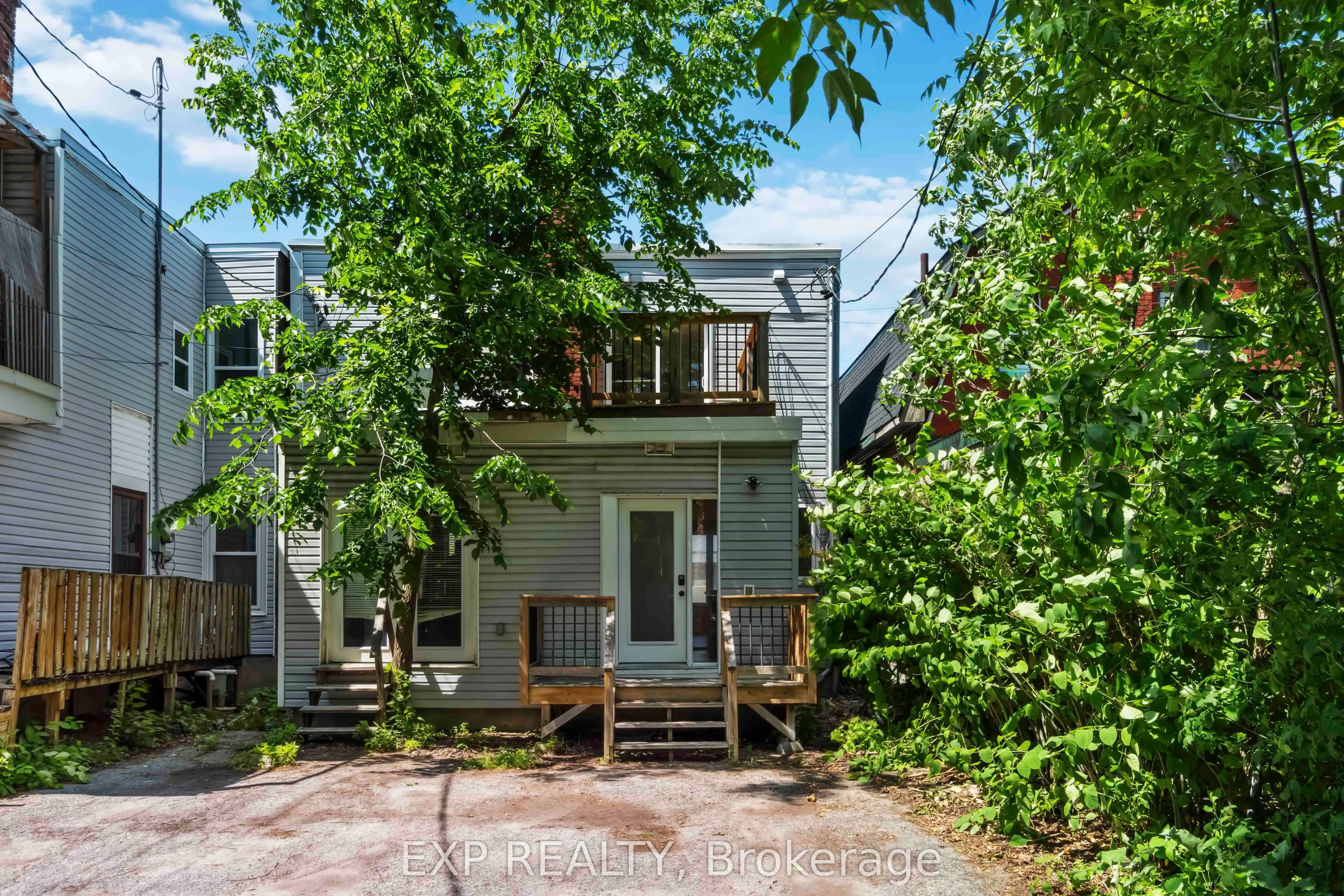 8 Orangeville Street