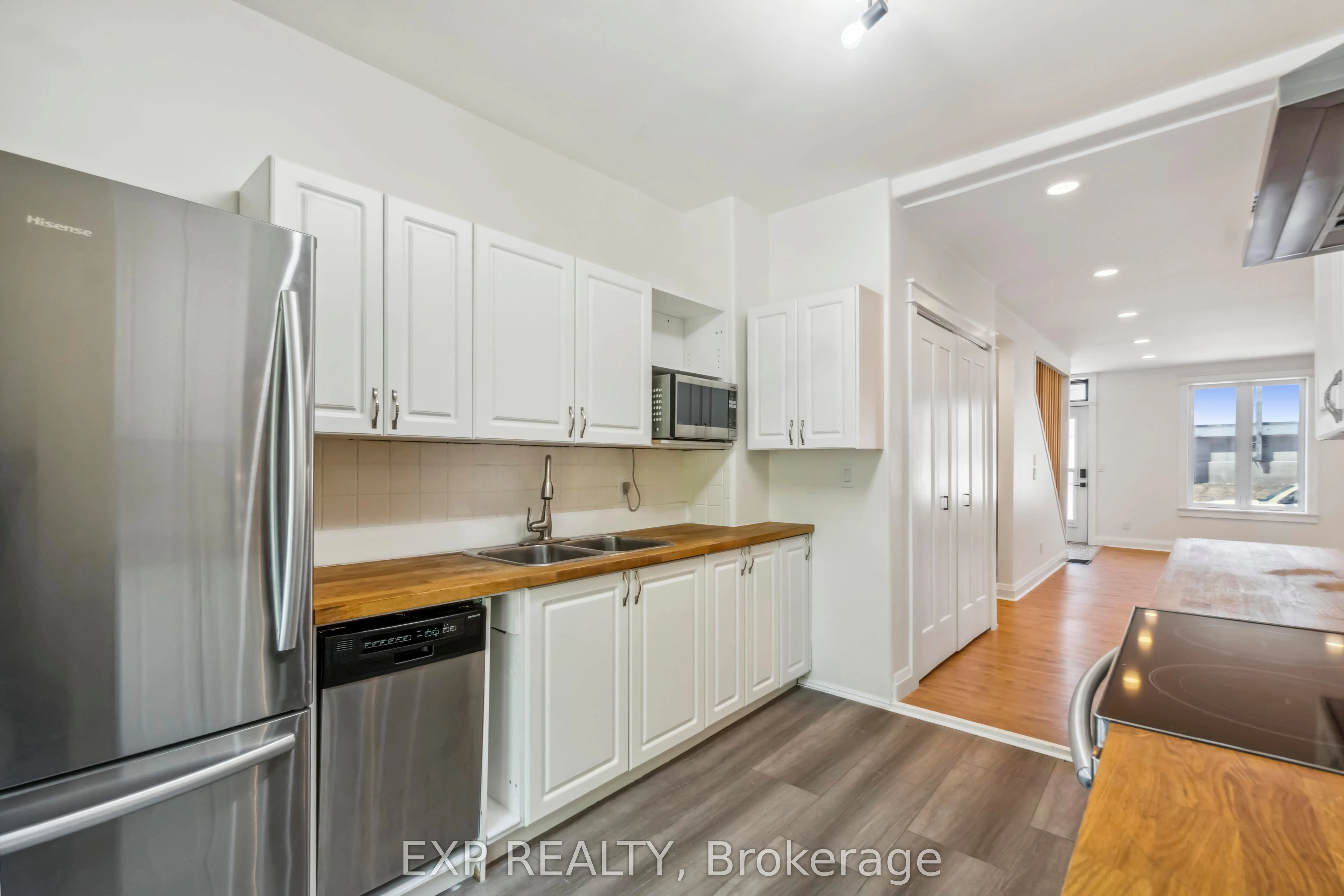 8 Orangeville Street
