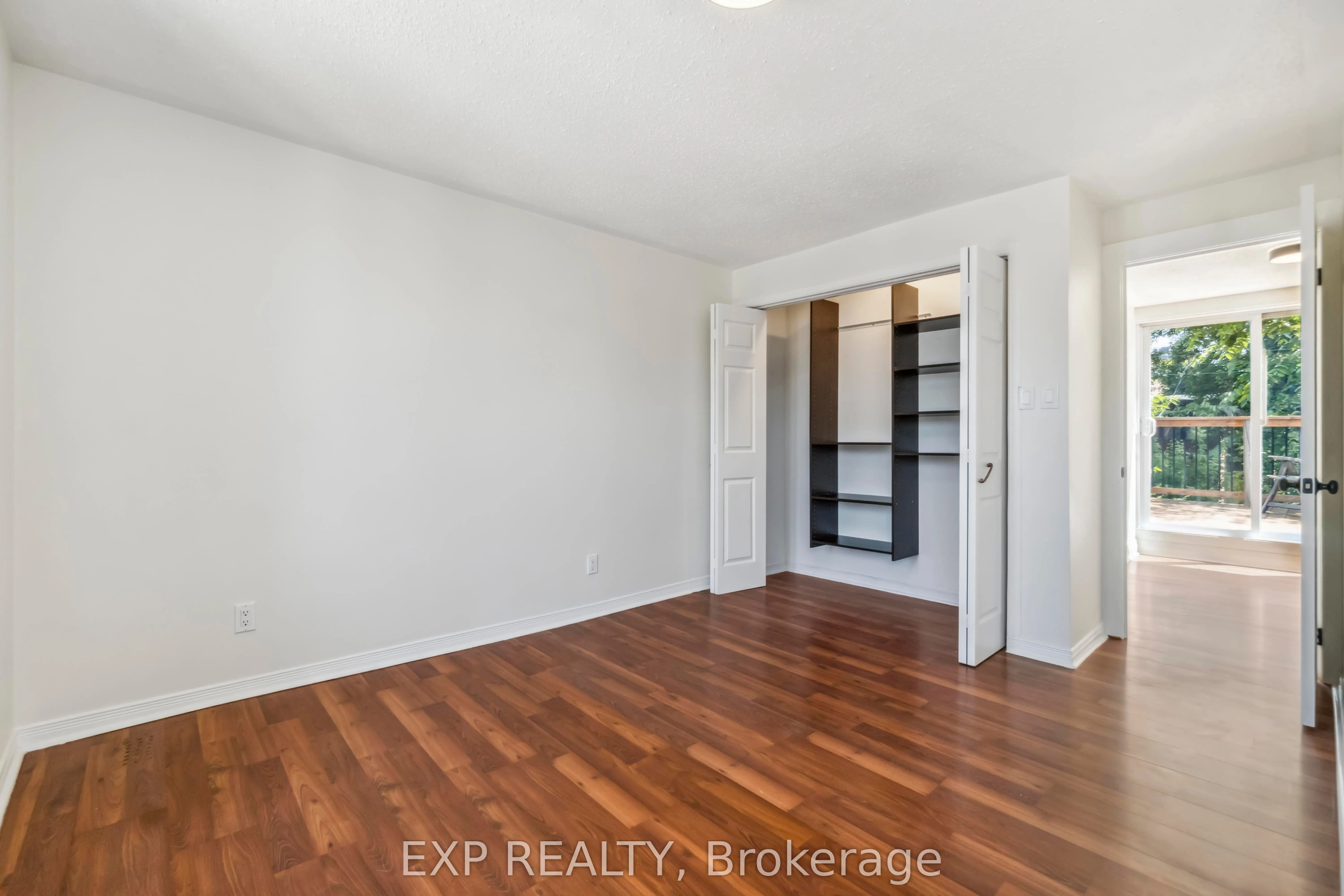 8 Orangeville Street