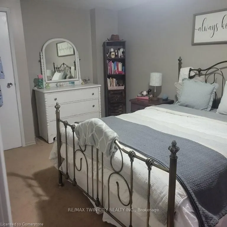 485 Springbank Avenue N, #23