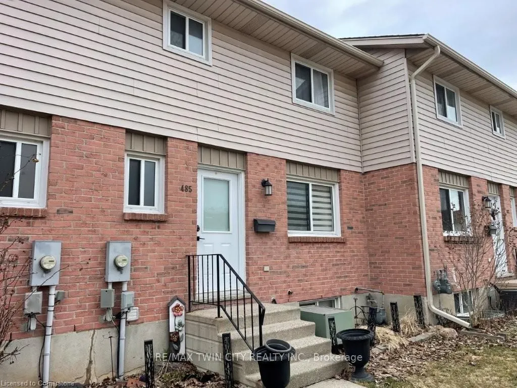 485 Springbank Avenue N, #23
