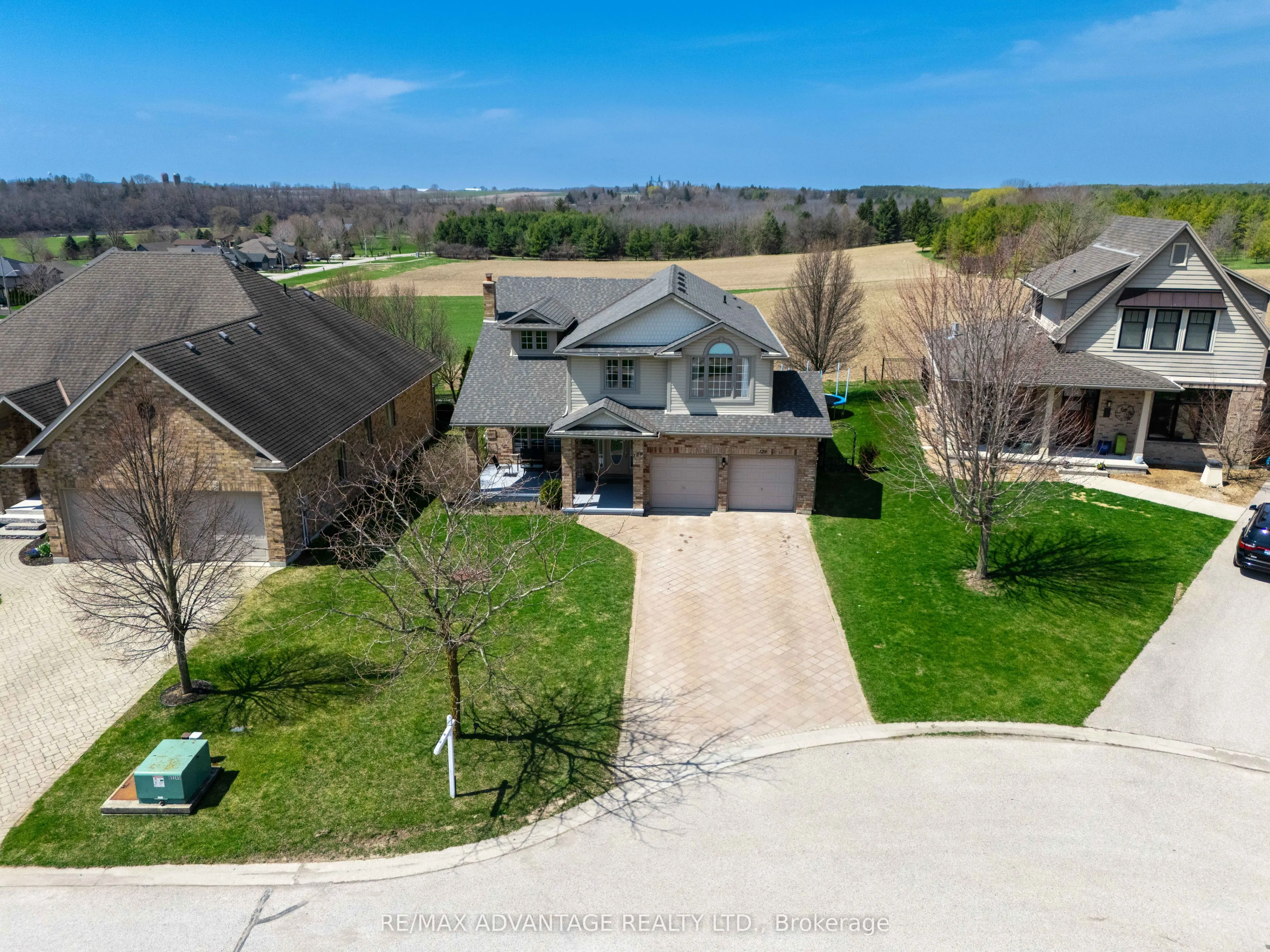 129 Thamesview Crescent