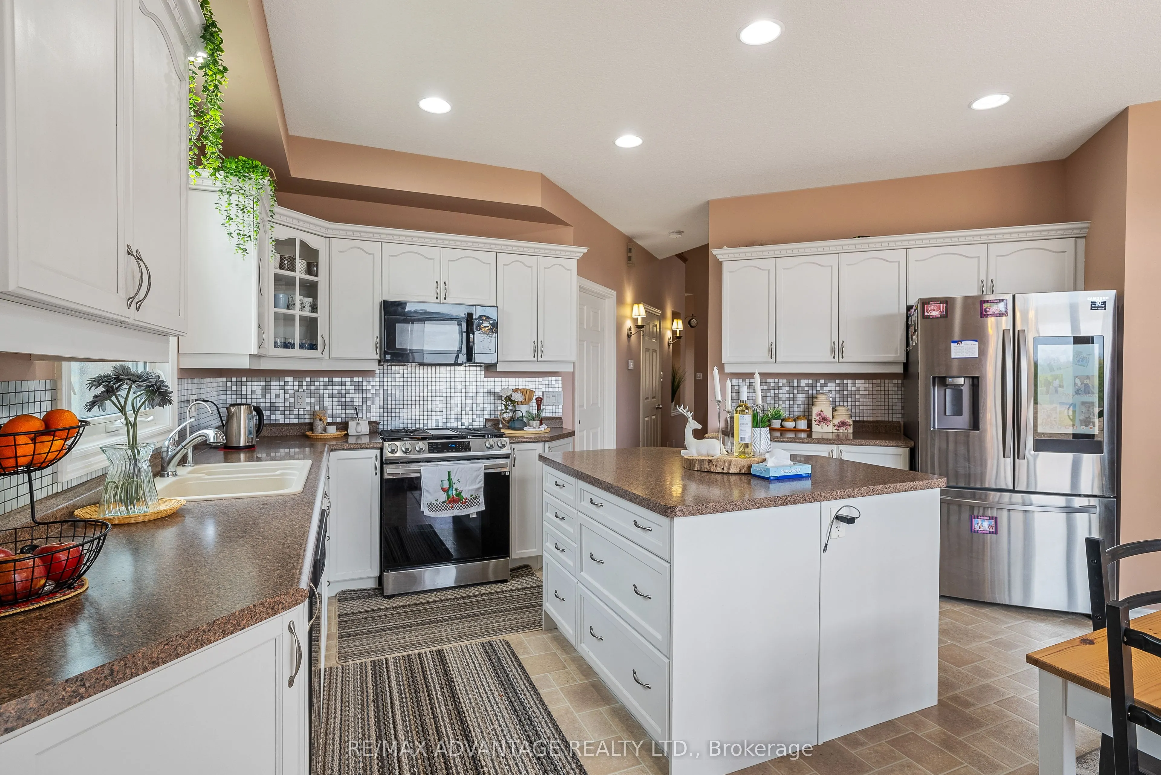 129 Thamesview Crescent