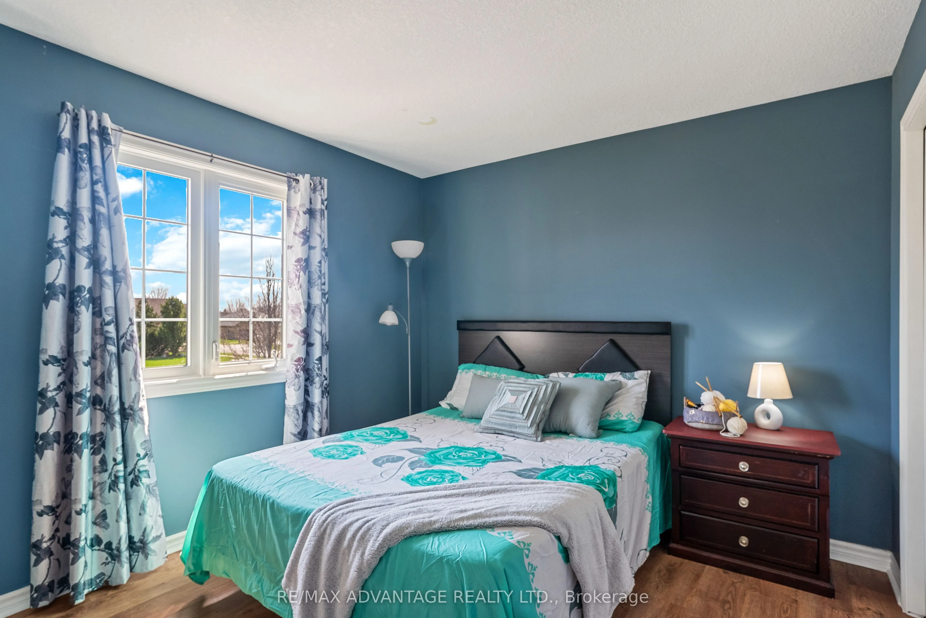 129 Thamesview Crescent