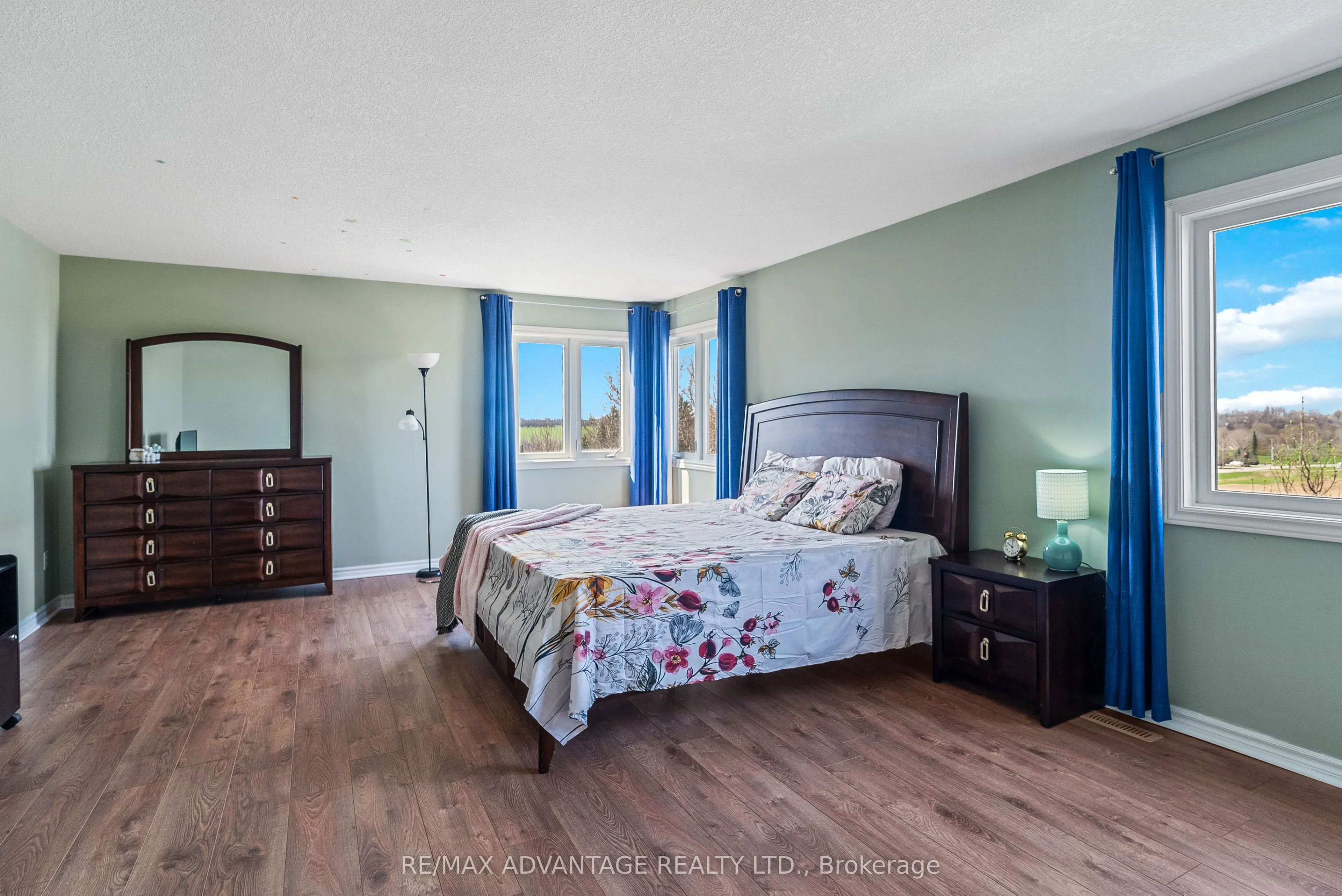 129 Thamesview Crescent