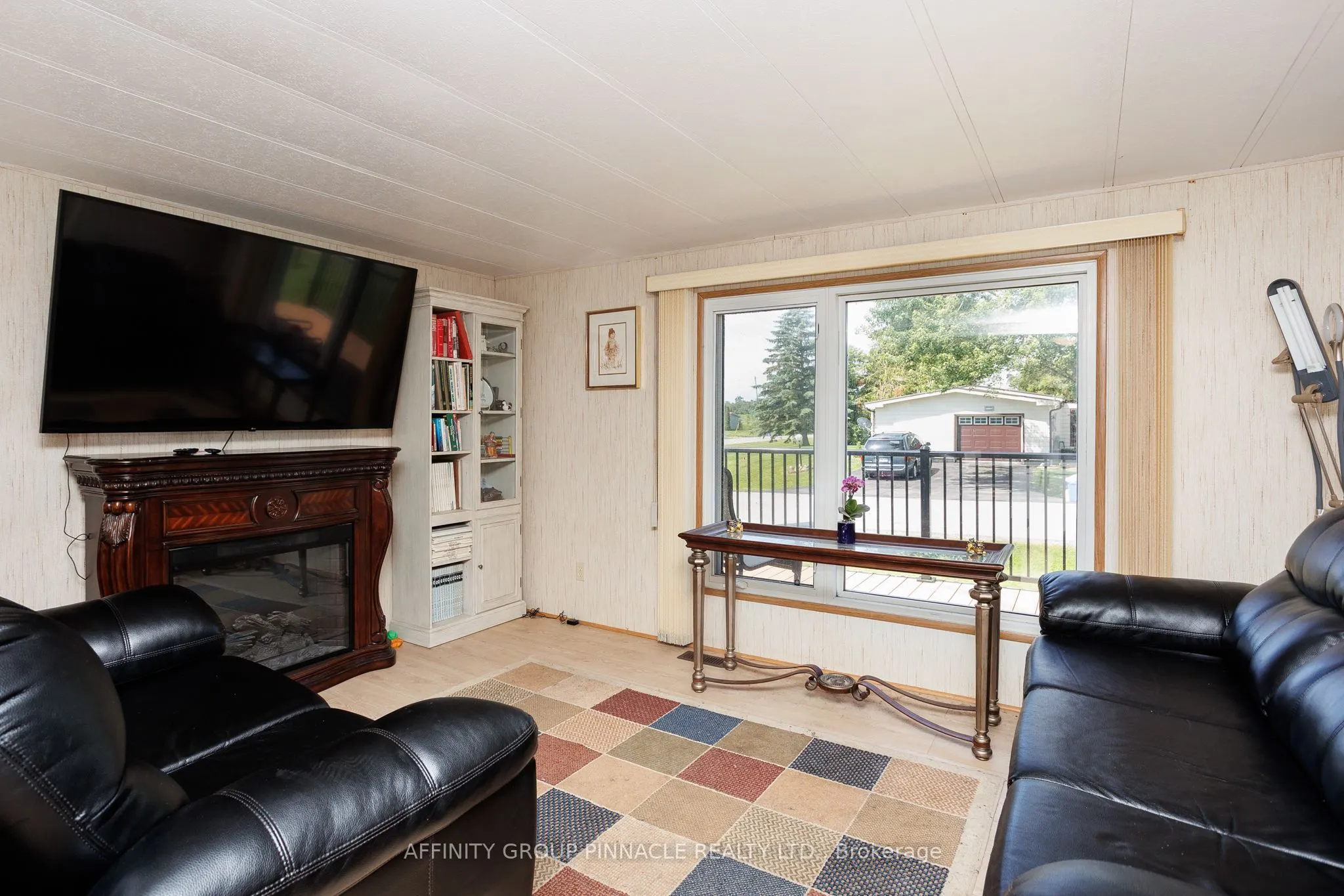 18 Vista Drive