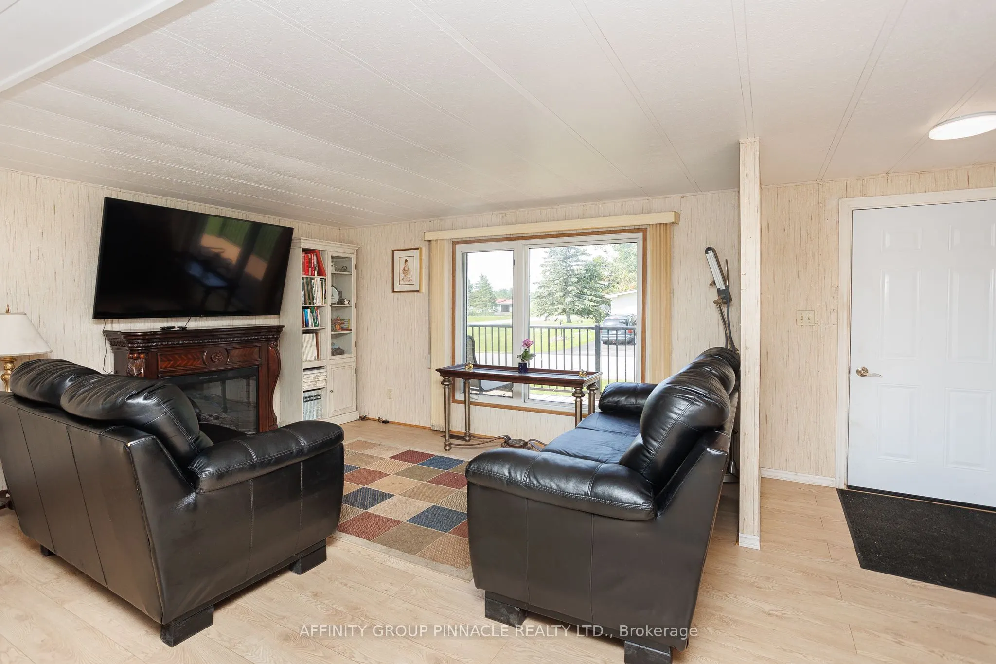 18 Vista Drive