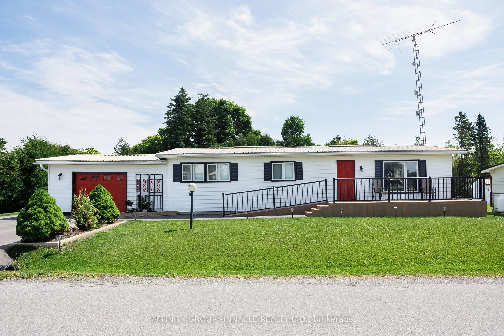 18 Vista Drive