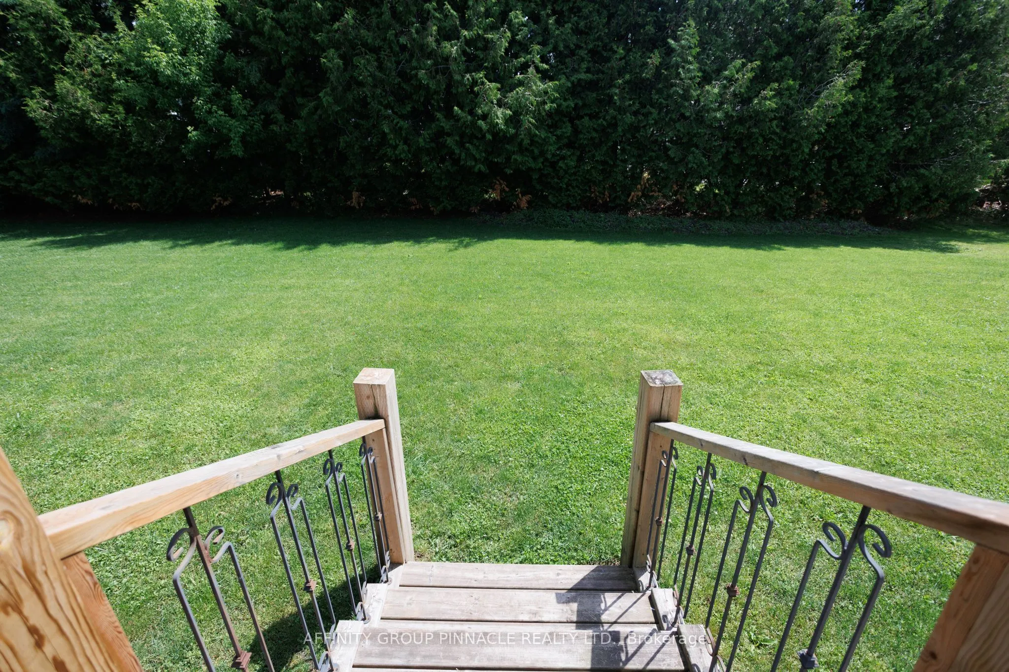 18 Vista Drive