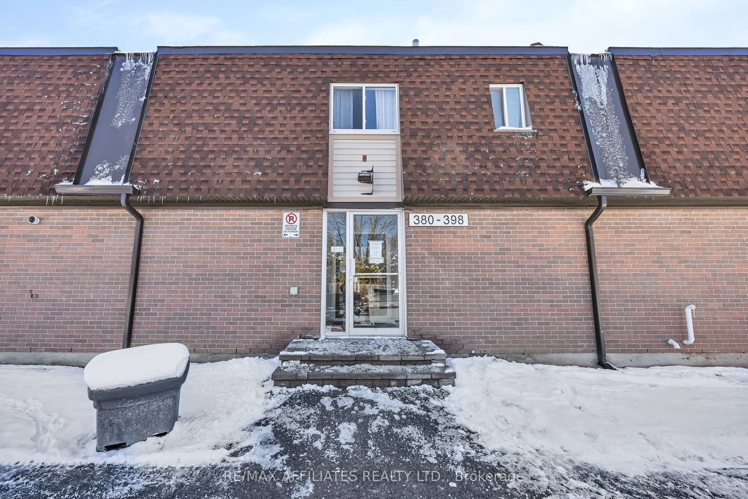 392 Garden Glen Private, #67