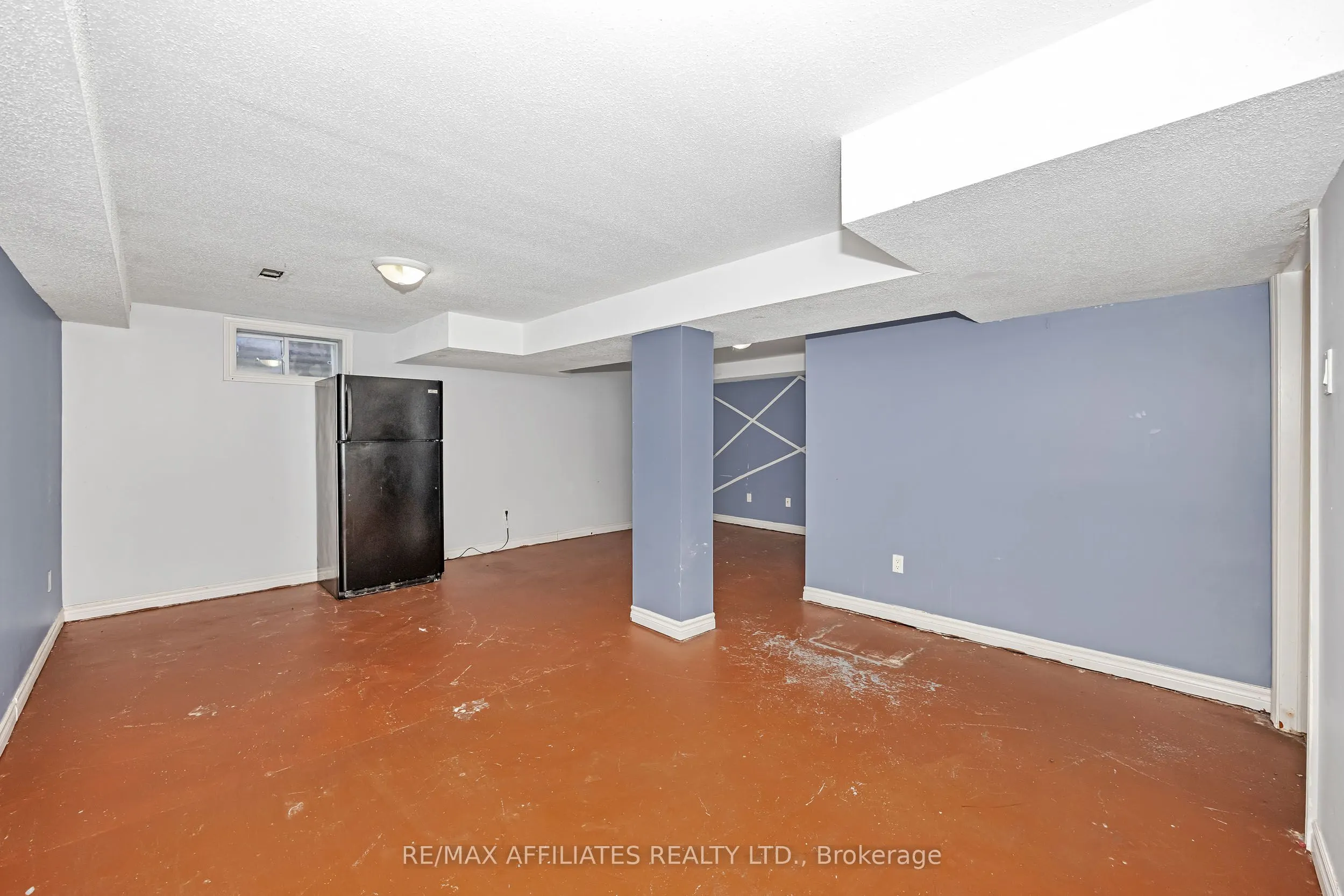 392 Garden Glen Private, #67