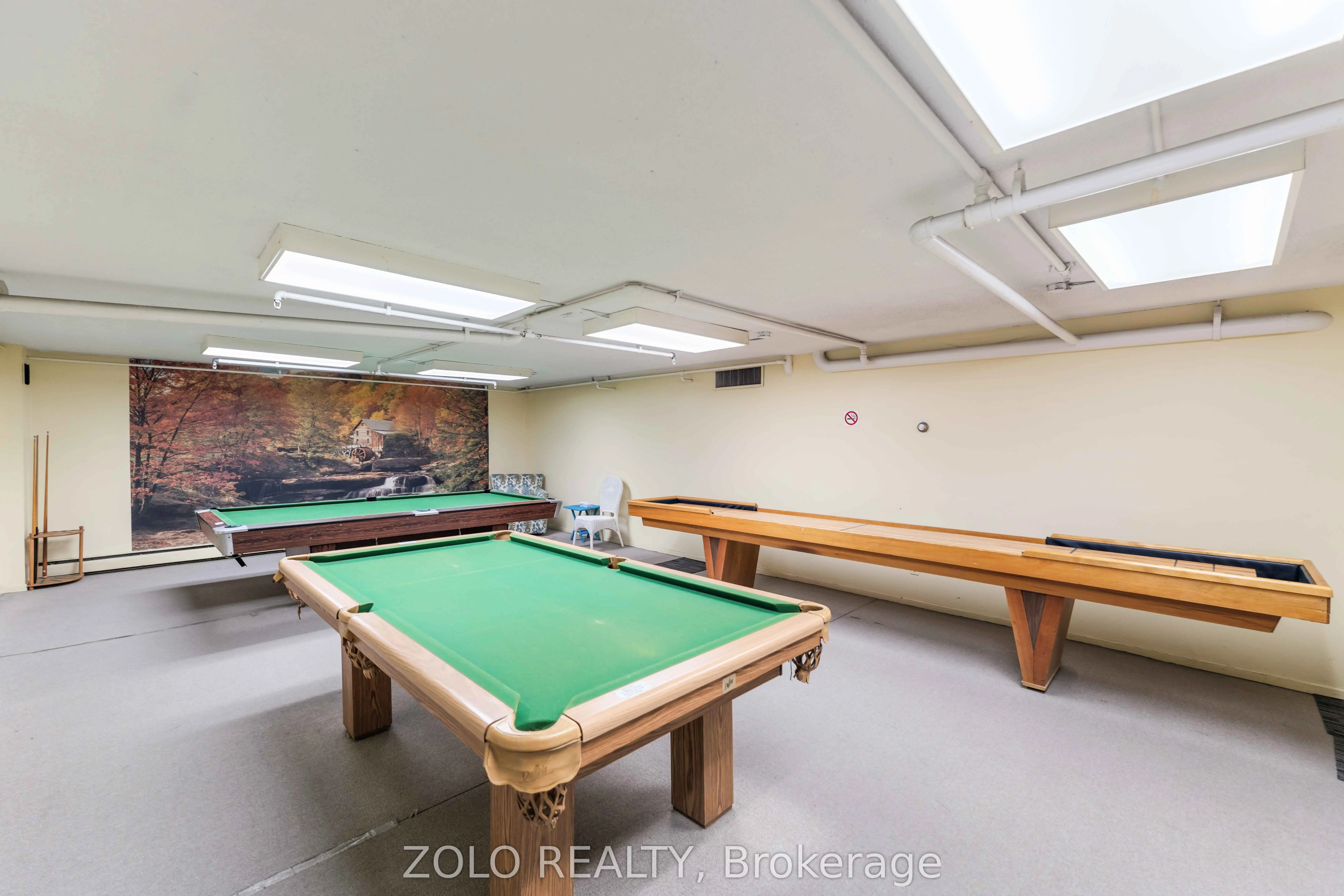415 Greenview Avenue N, #201