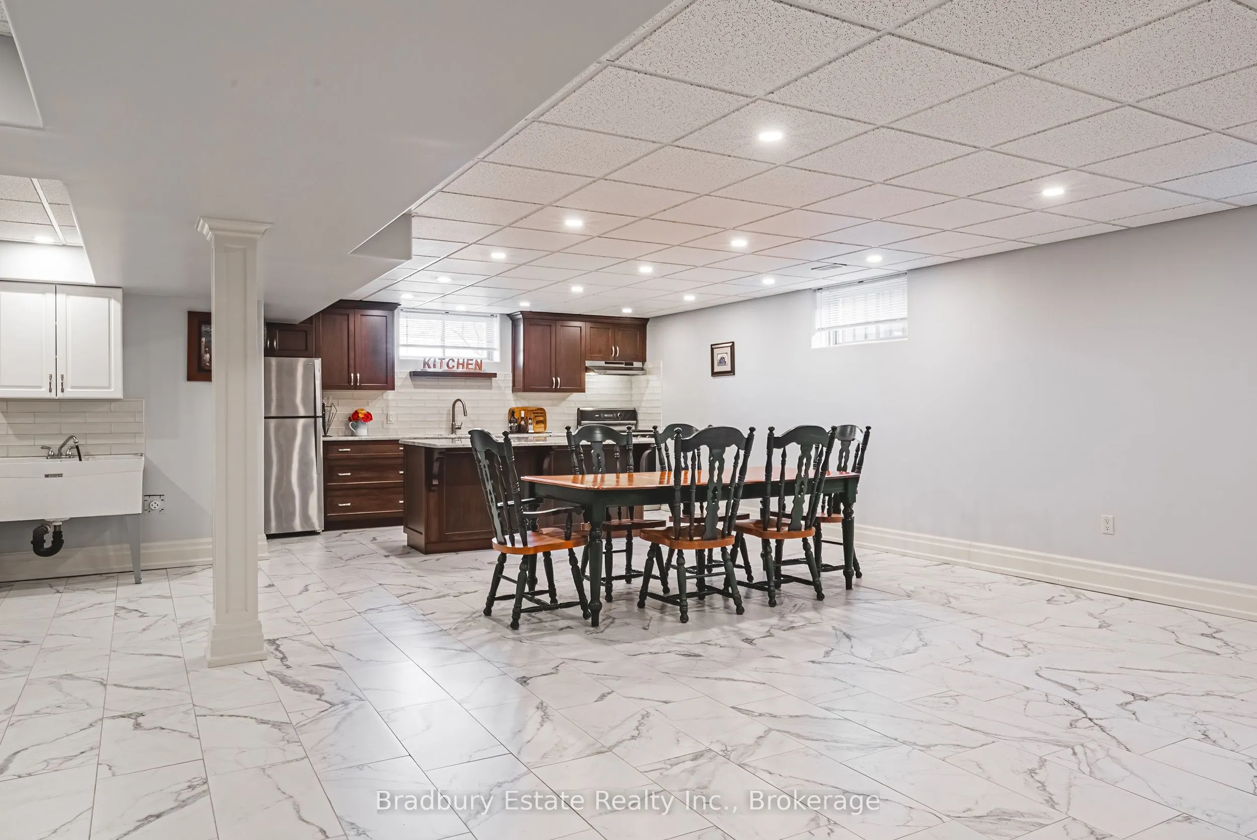 221 Glover Road