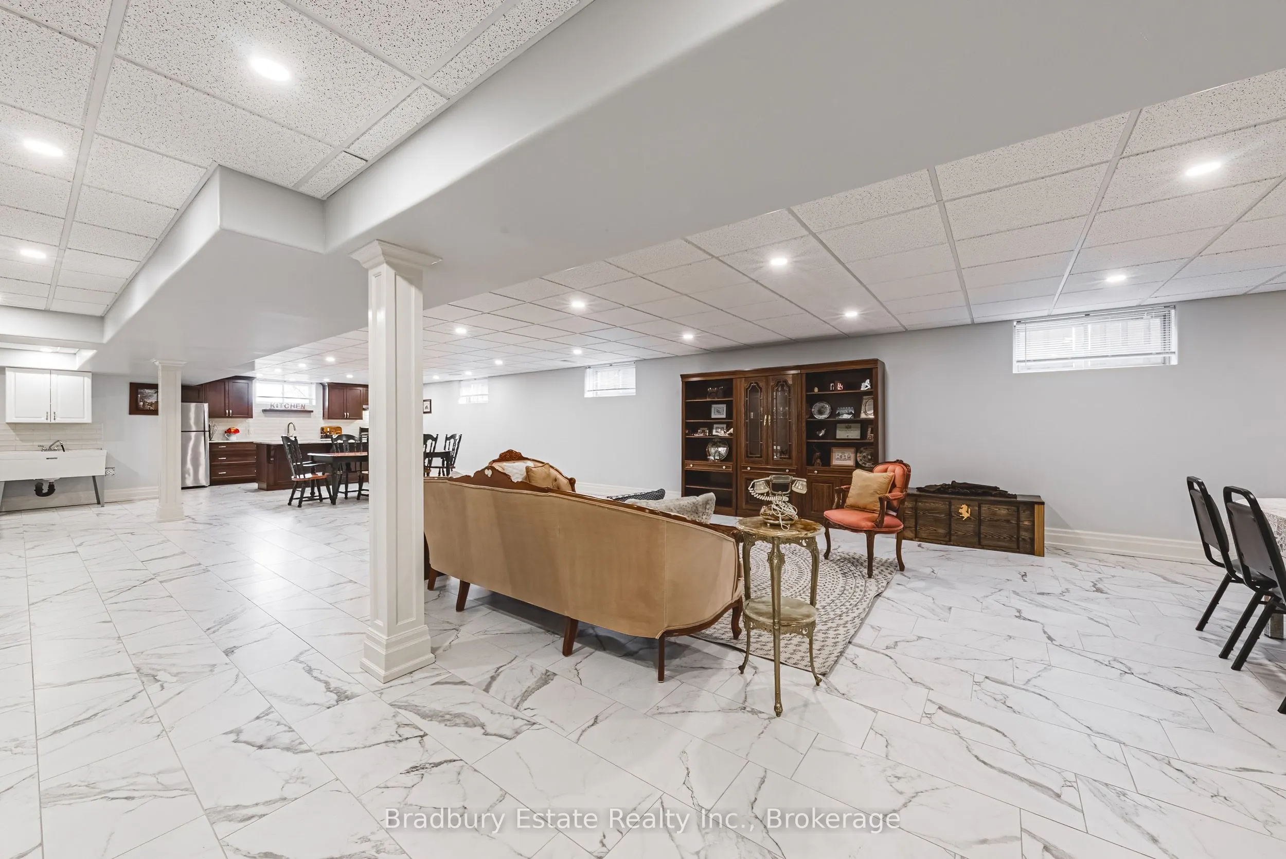 221 Glover Road