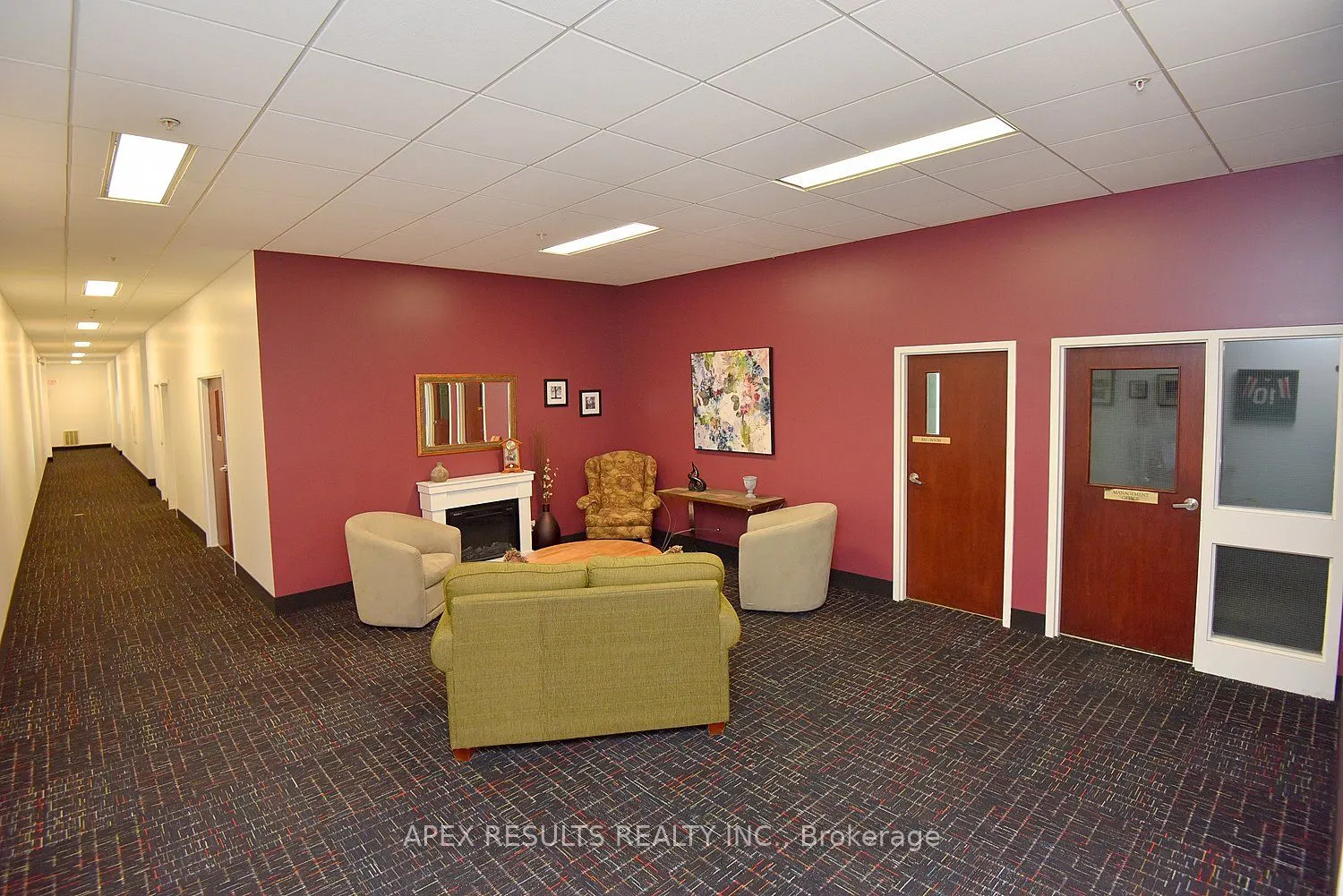 262 Dundas Street E, #406