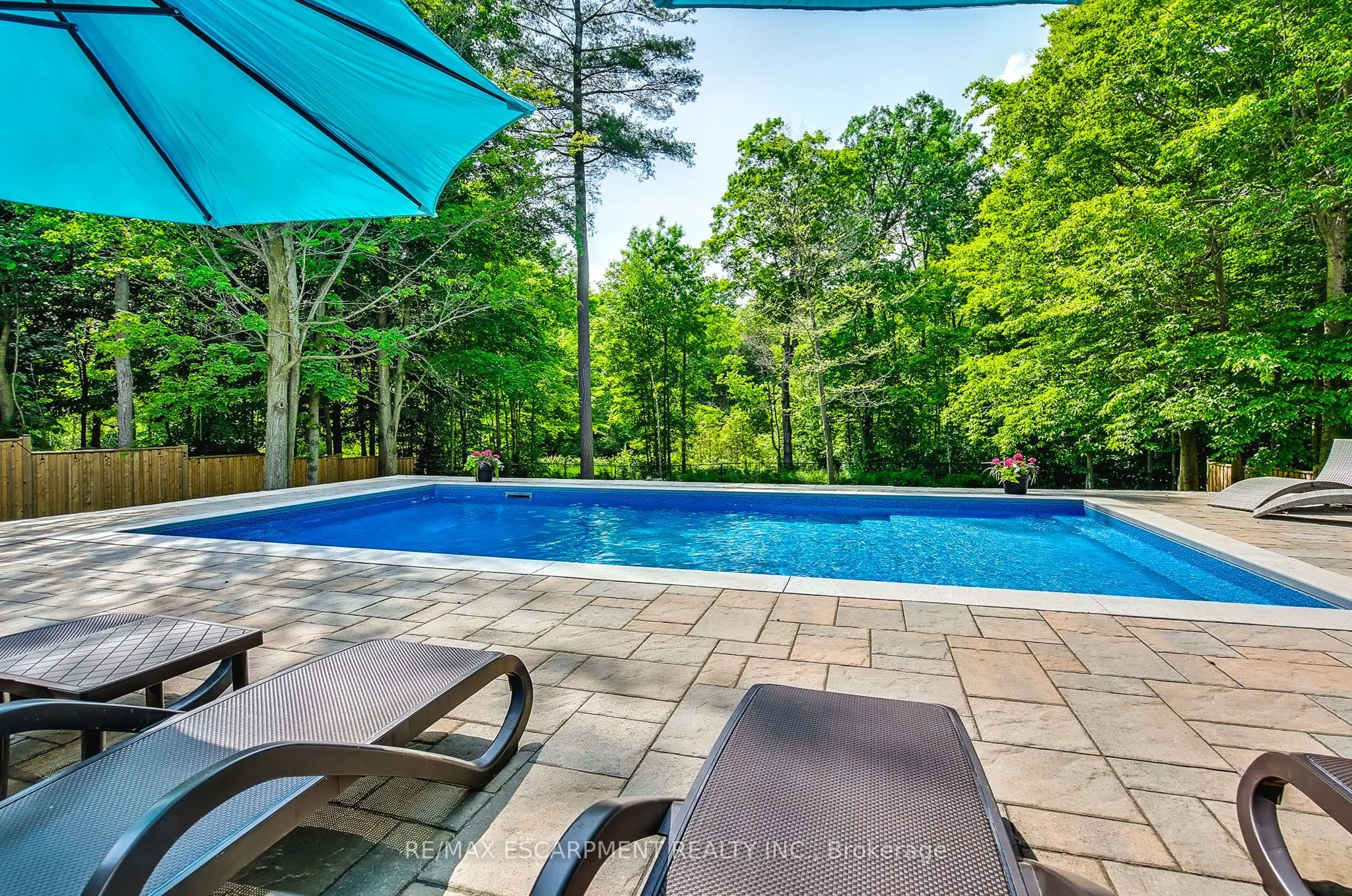 9 Valley Ridge Lane