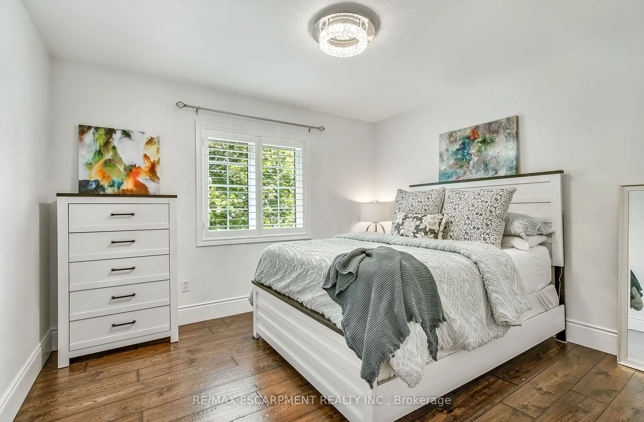 9 Valley Ridge Lane