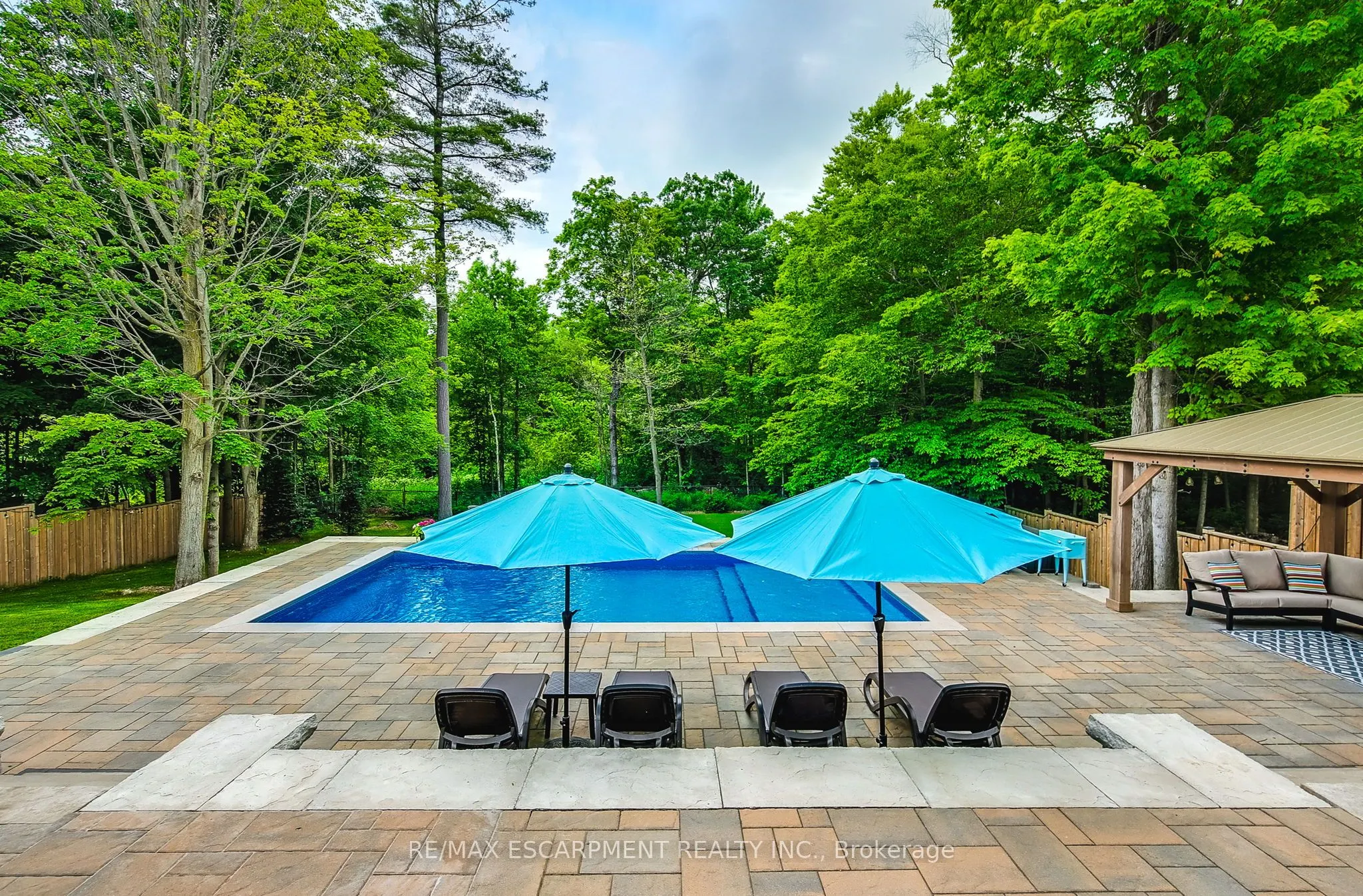 9 Valley Ridge Lane