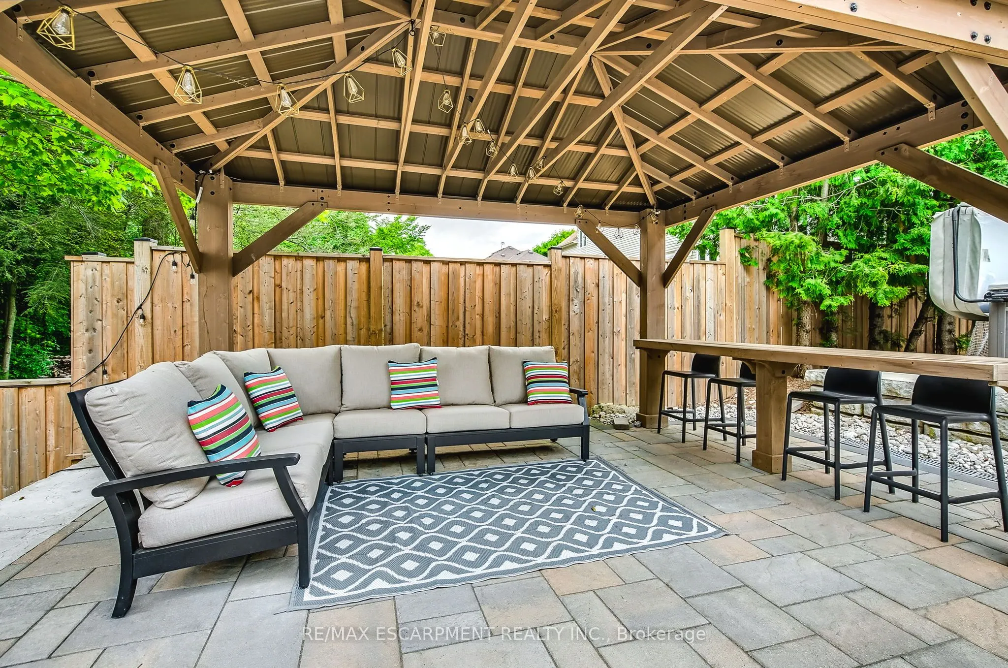 9 Valley Ridge Lane