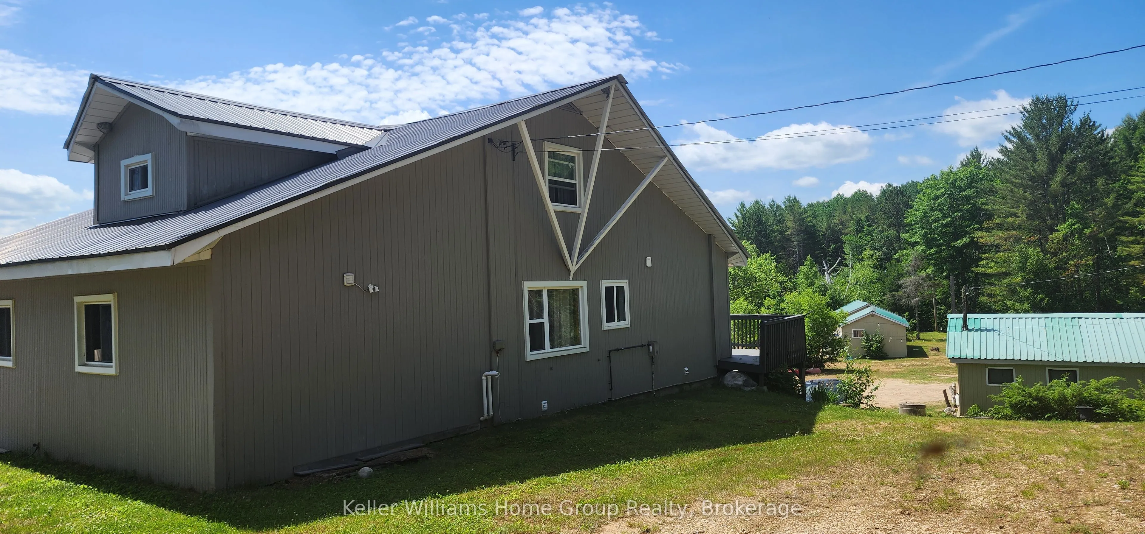 682 Long Lake Road