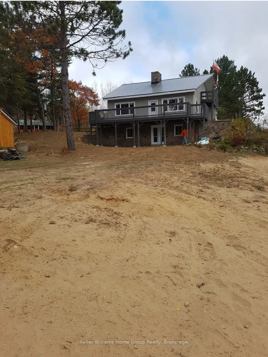 682 Long Lake Road