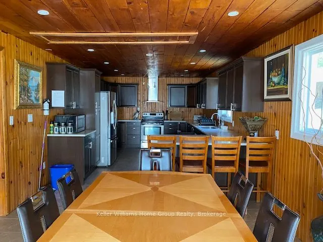 682 Long Lake Road