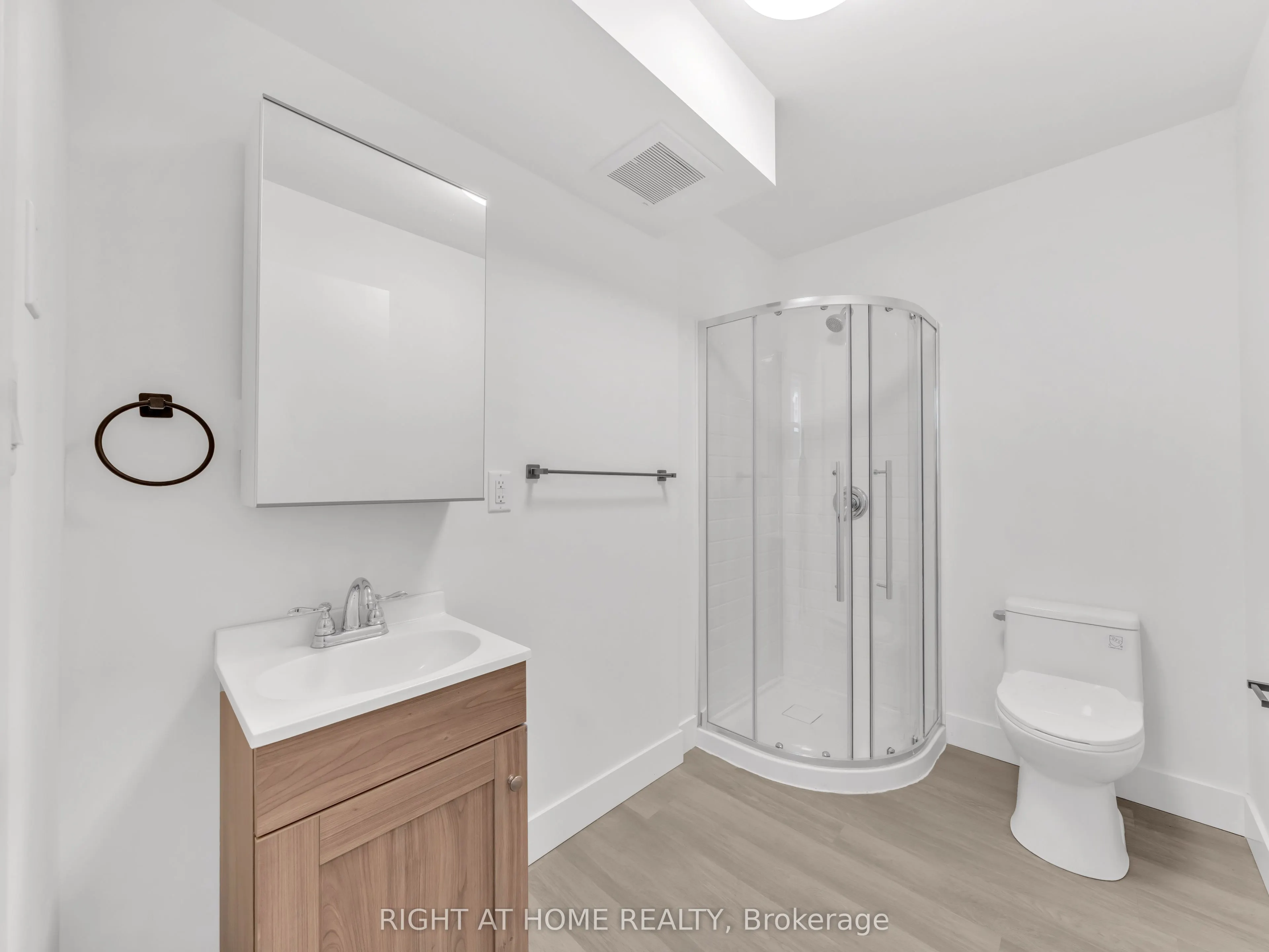 1804 Drouillard Road, #102
