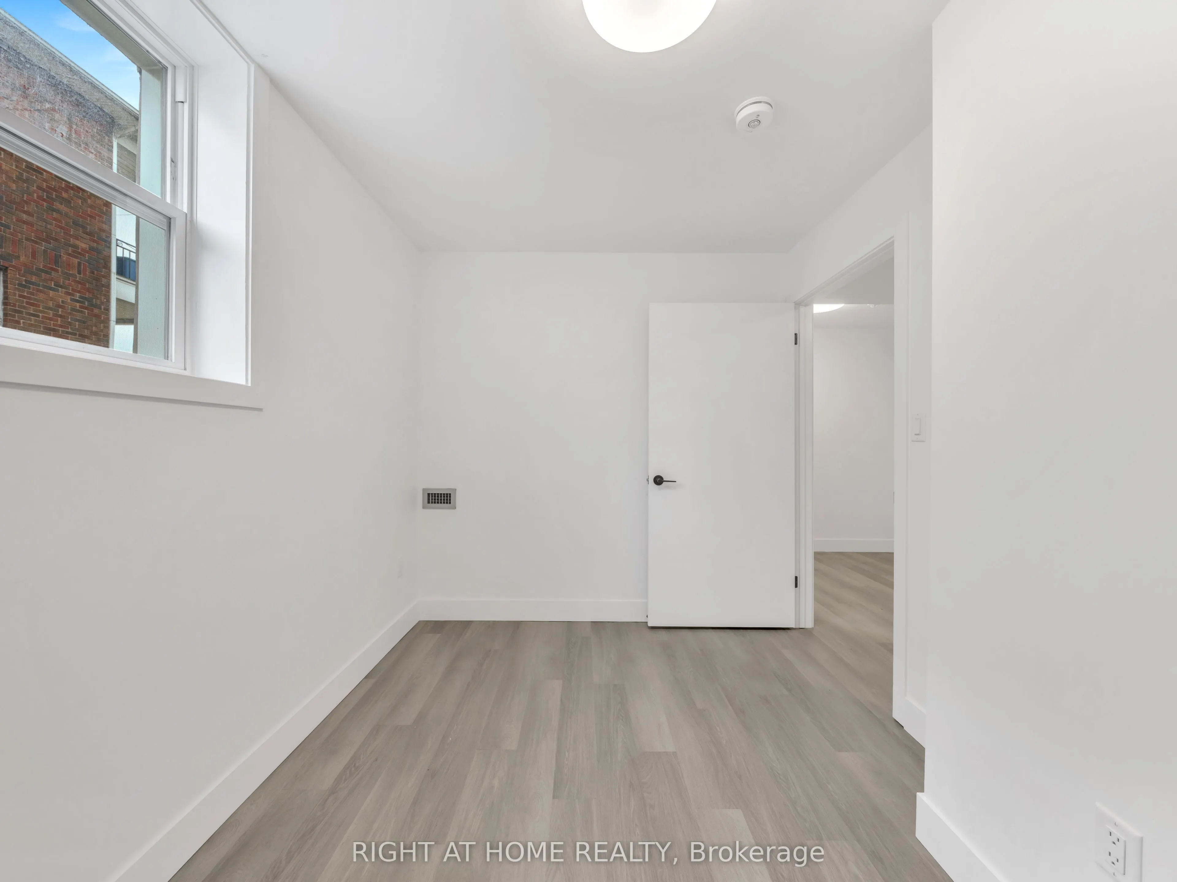 1804 Drouillard Road, #102