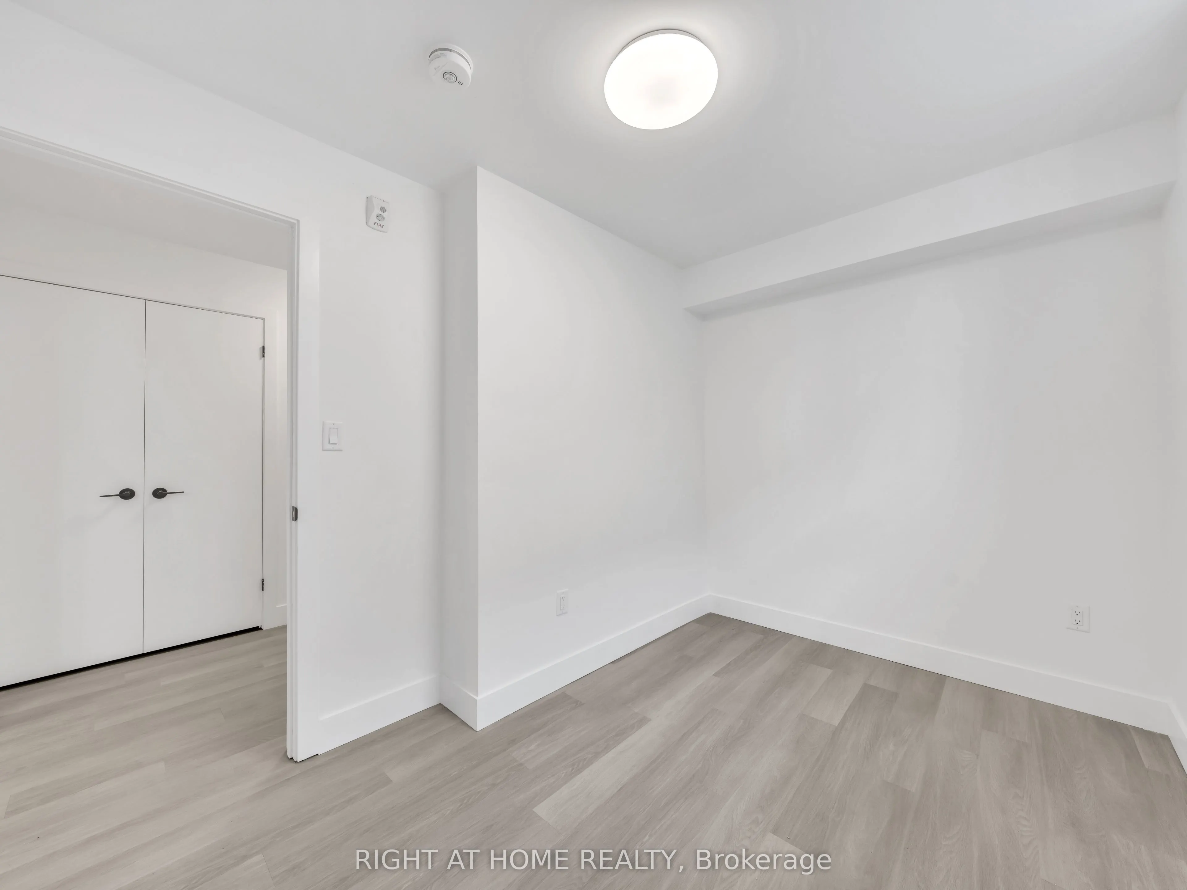 1804 Drouillard Road, #102